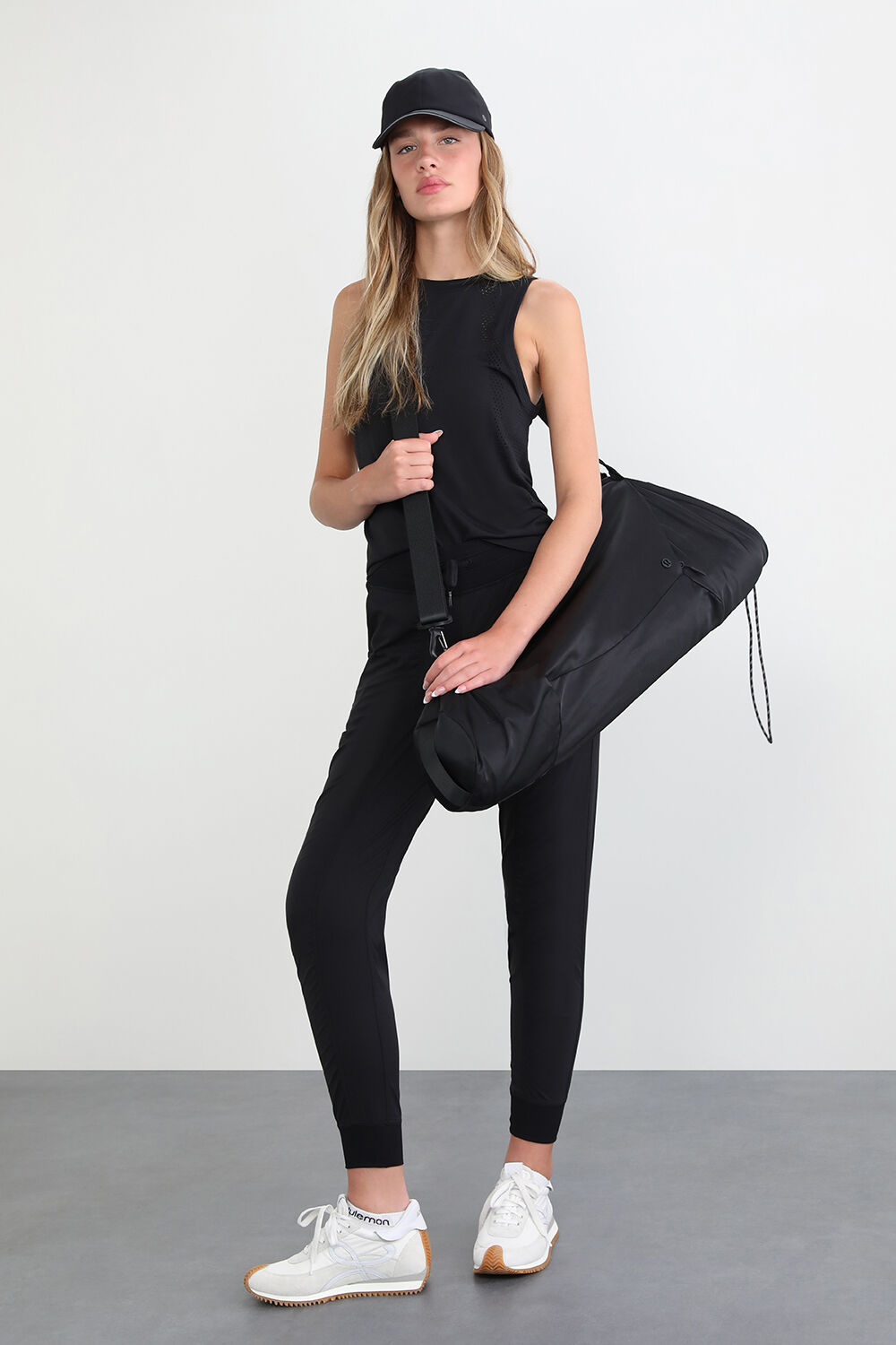LULULEMON Dance Studio Mid-Rise Jogger