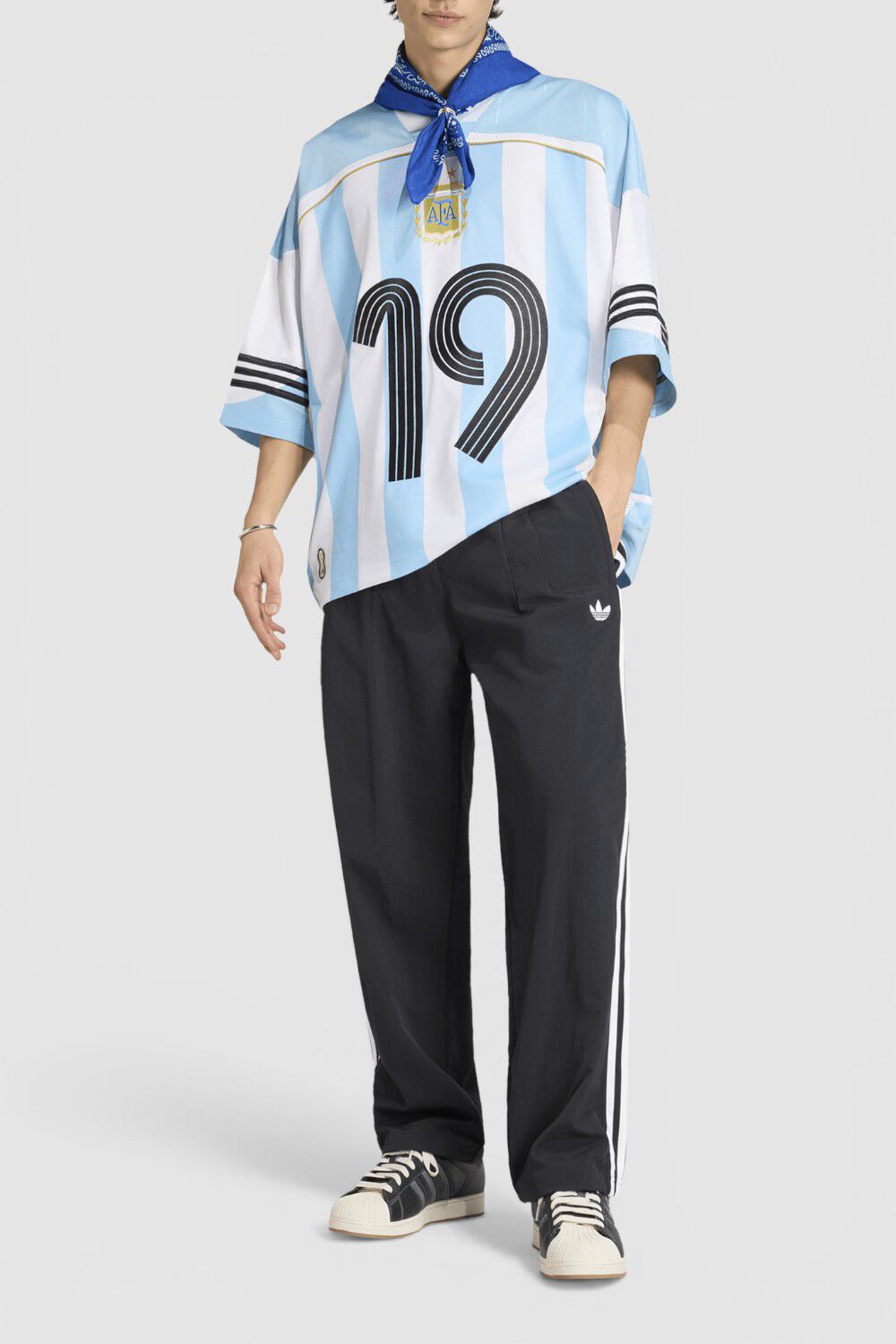ADIDAS ORIGINALS חולצת כדורגל