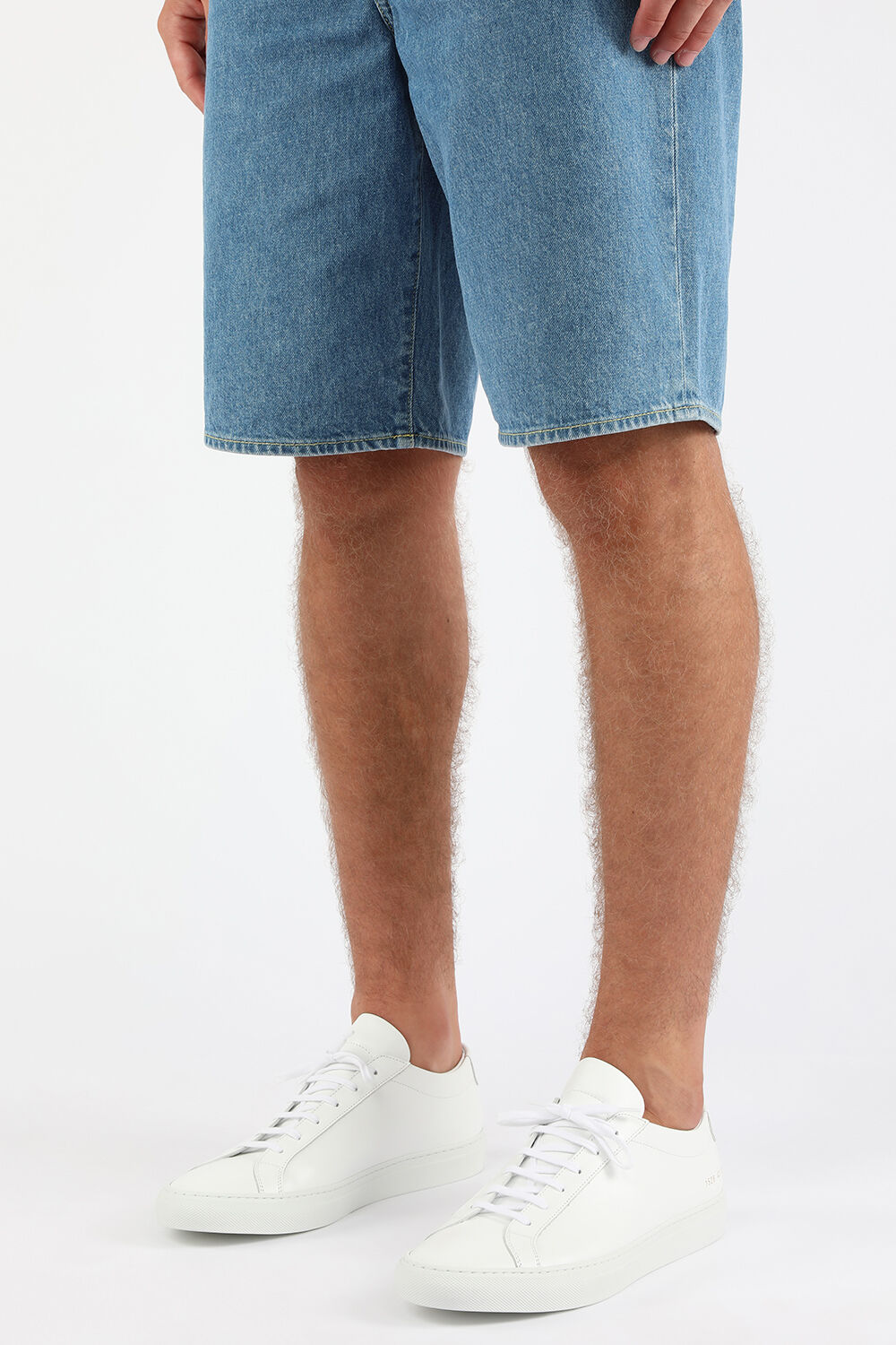 COMMON PROJECTS סניקרס מעור ברכיסה נמוכה