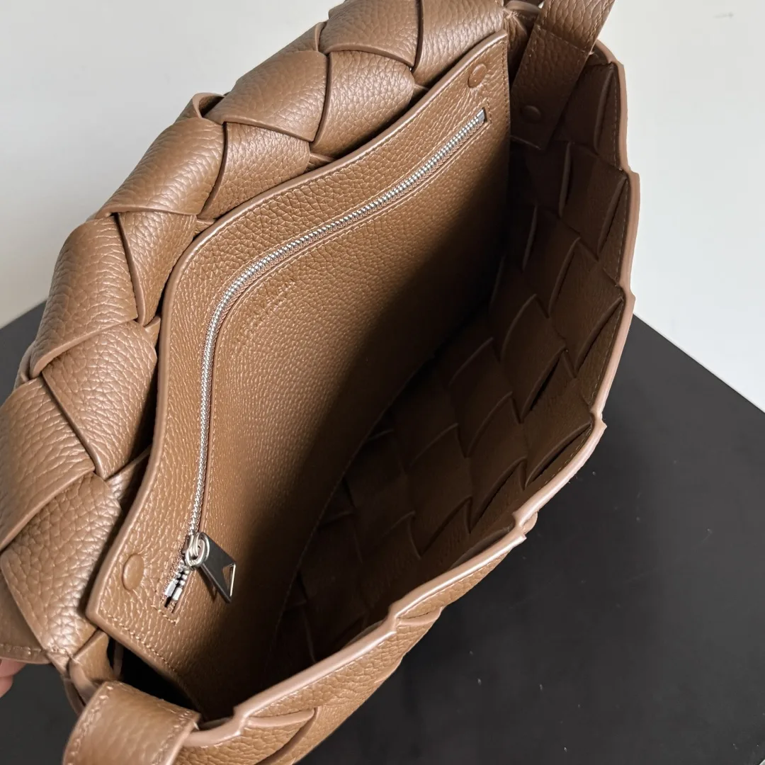 Bottega Veneta Diago Crossbody Bag product photo from LabelPicks