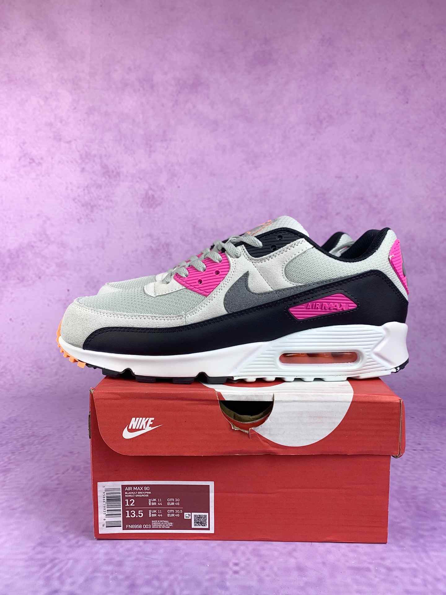 Nike Air Max 90 Shoes