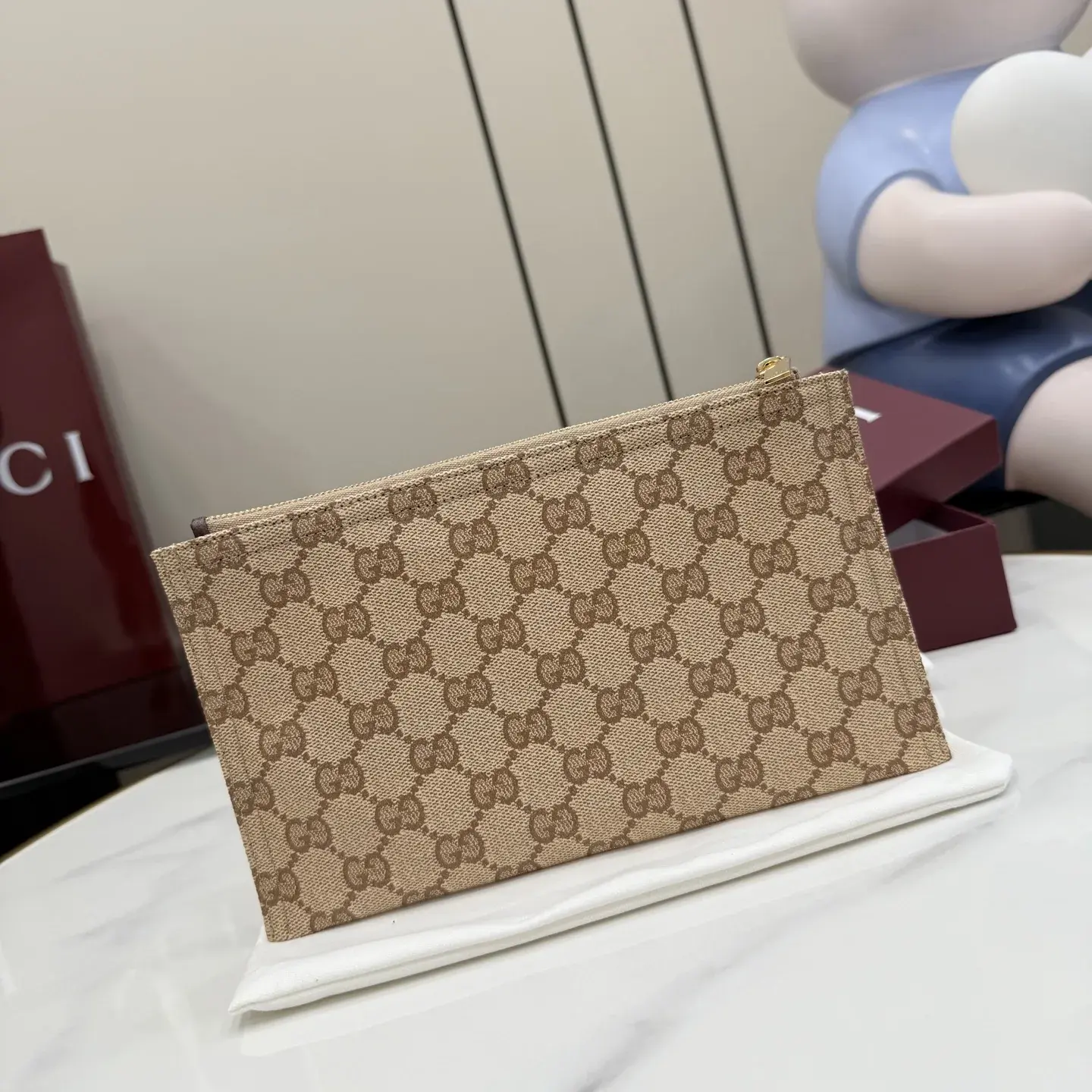 Gucci Beige Generation Clutch product photo from LabelPicks