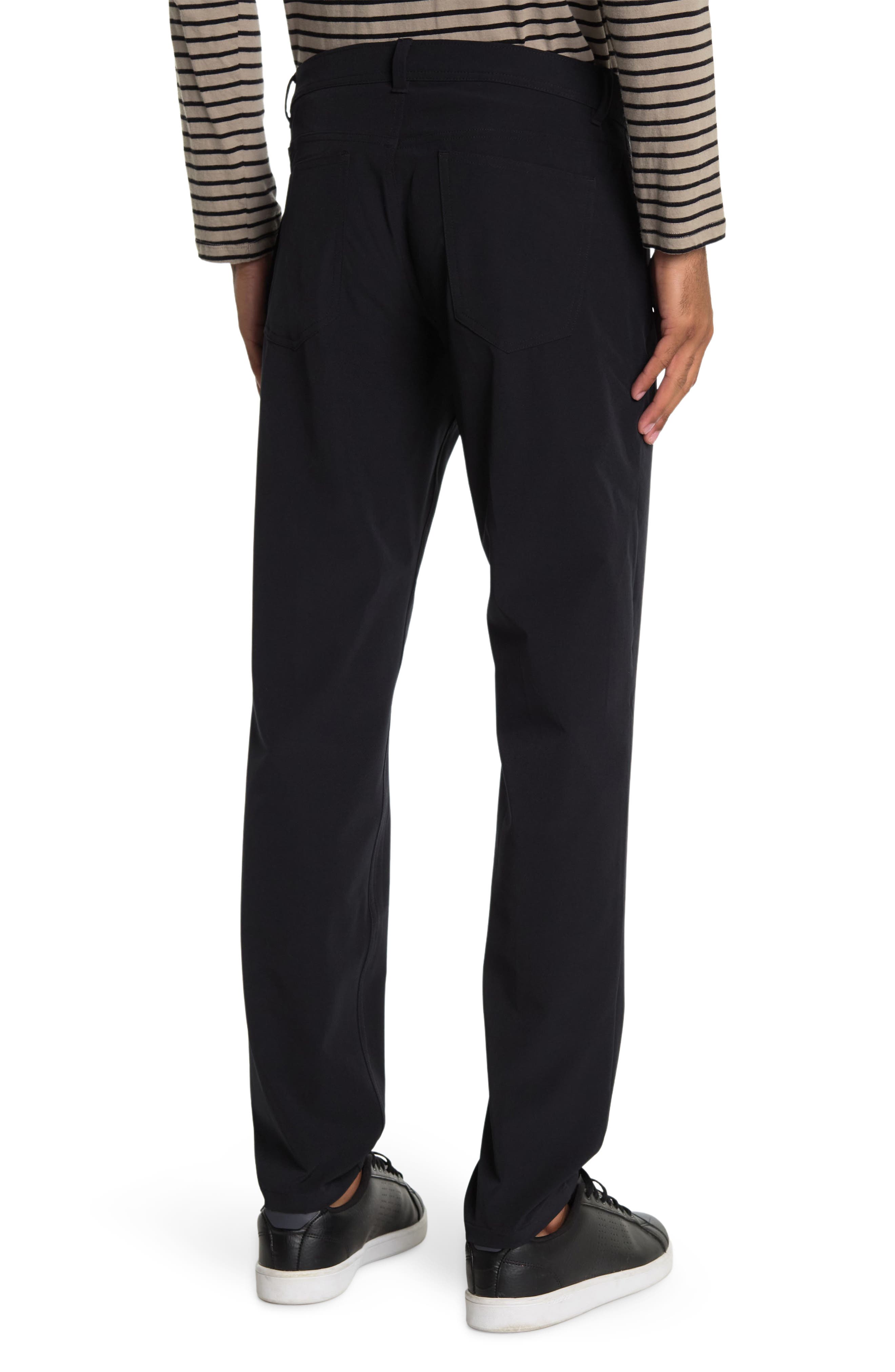 14th & Union 5-Pocket Performance Pants