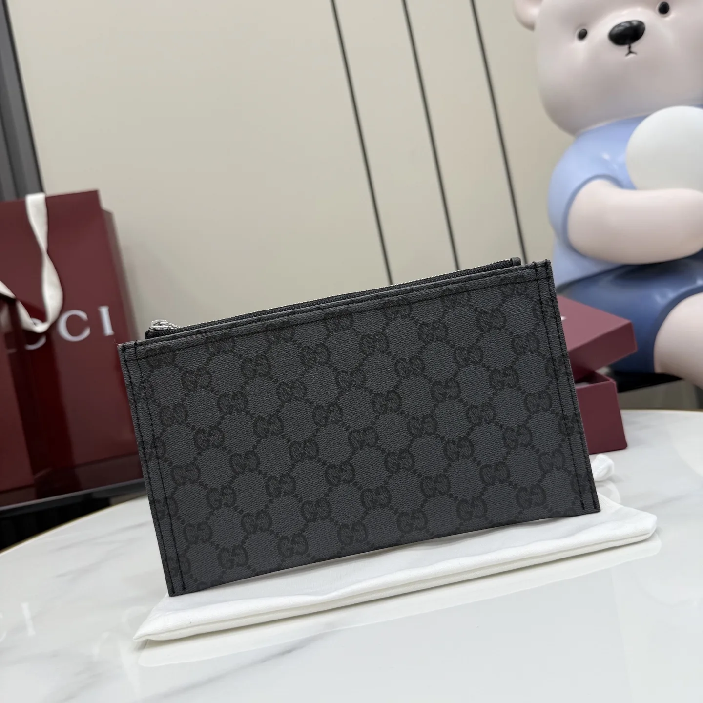 Gucci Generation Clutch product photo from LabelPicks