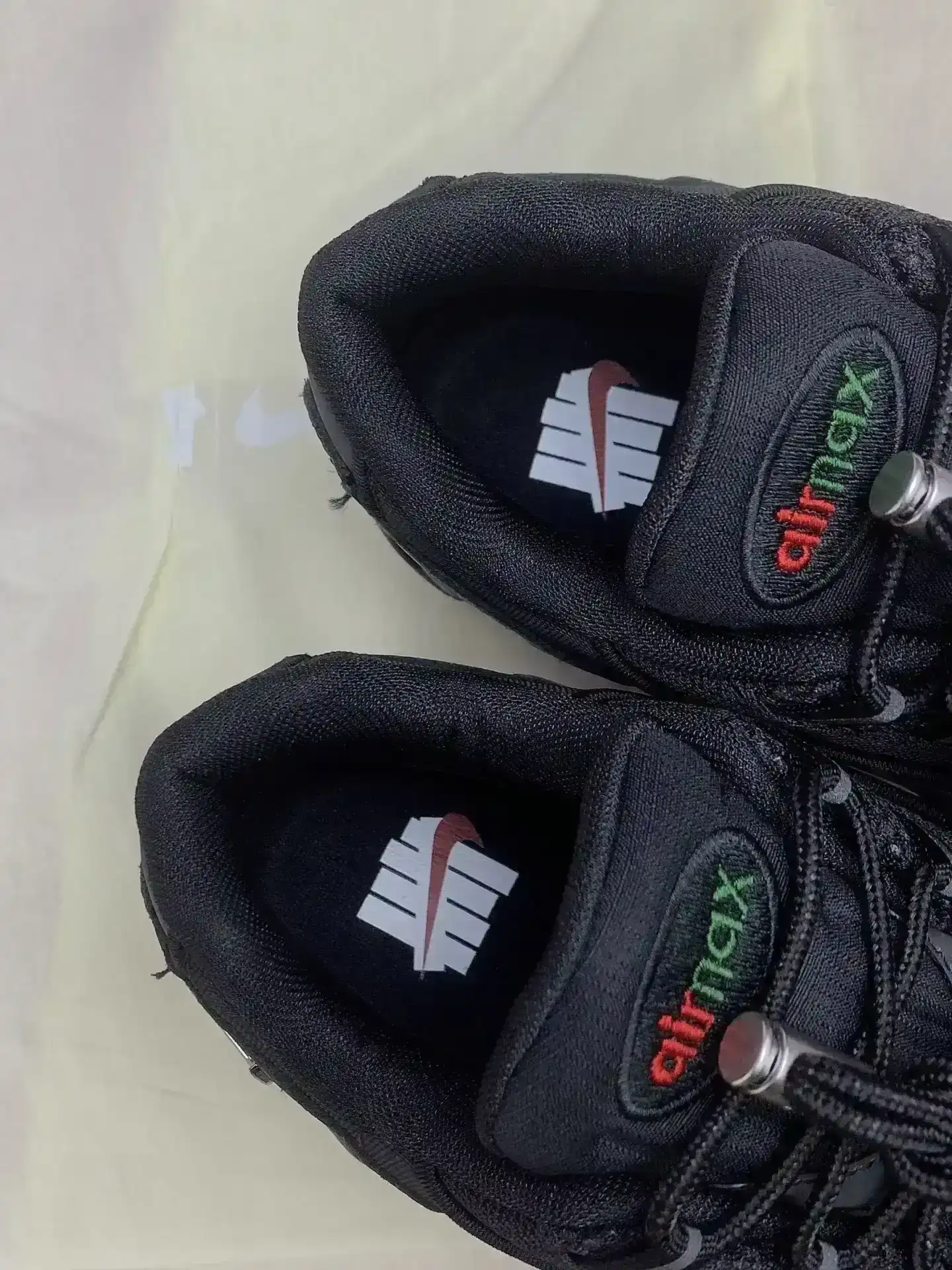 Air Max 95 x UNDEFEATED 'Black' Shoes product photo from LabelPicks