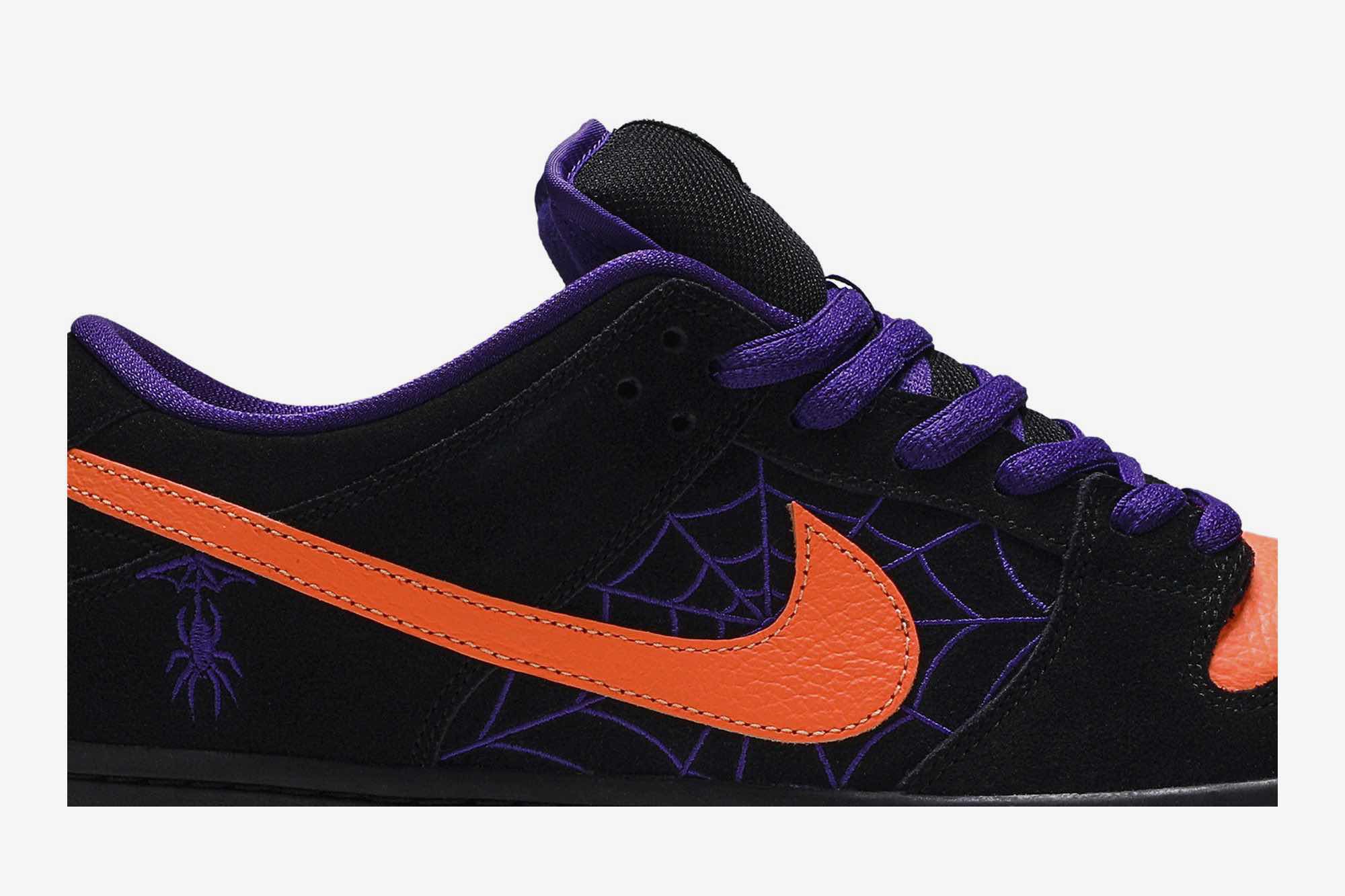 Dunk Low SB ‘Night of Mischief’ BQ6817-006