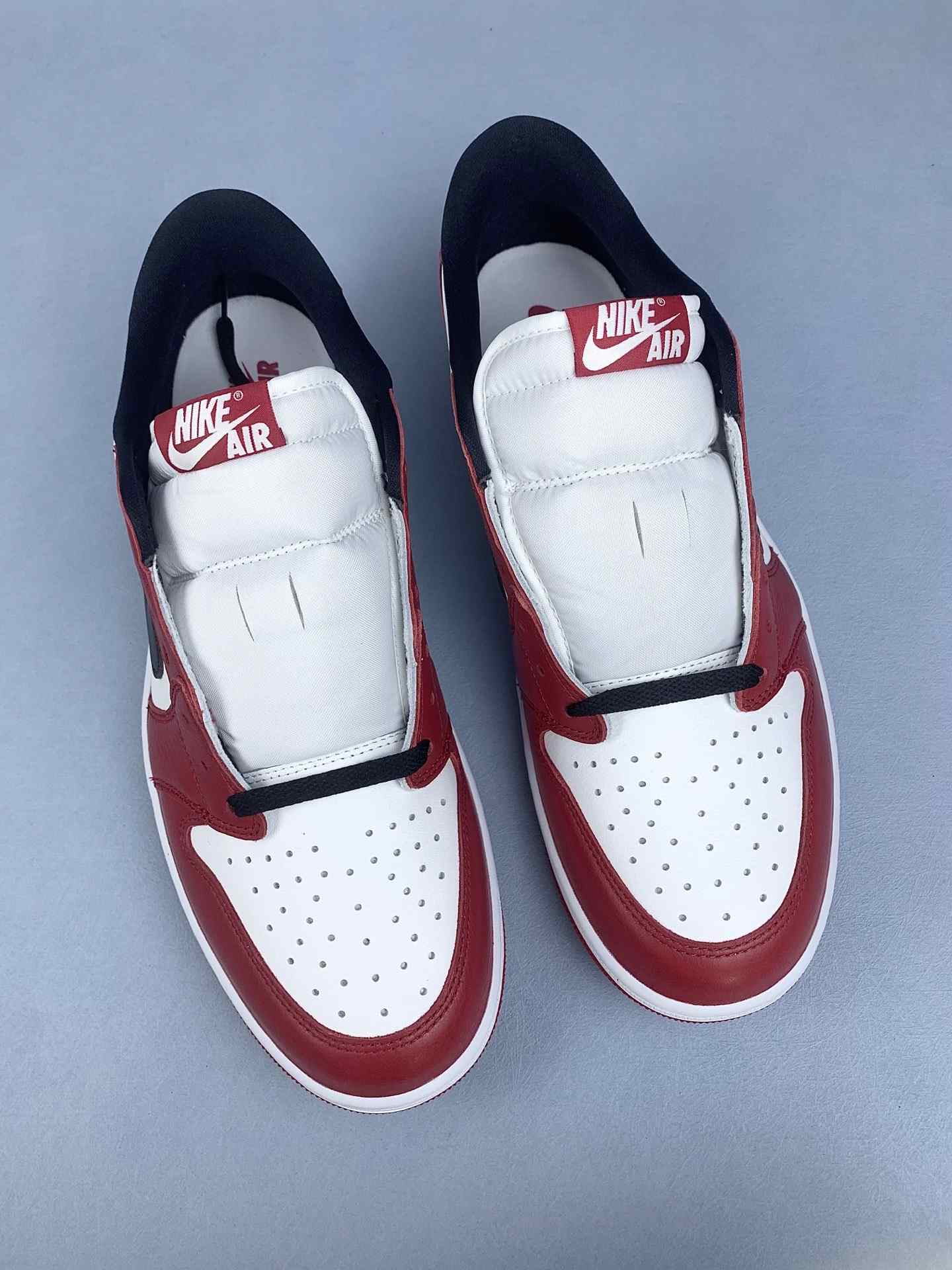 Air Jordan 1 Low OG 'Chicago' Shoes