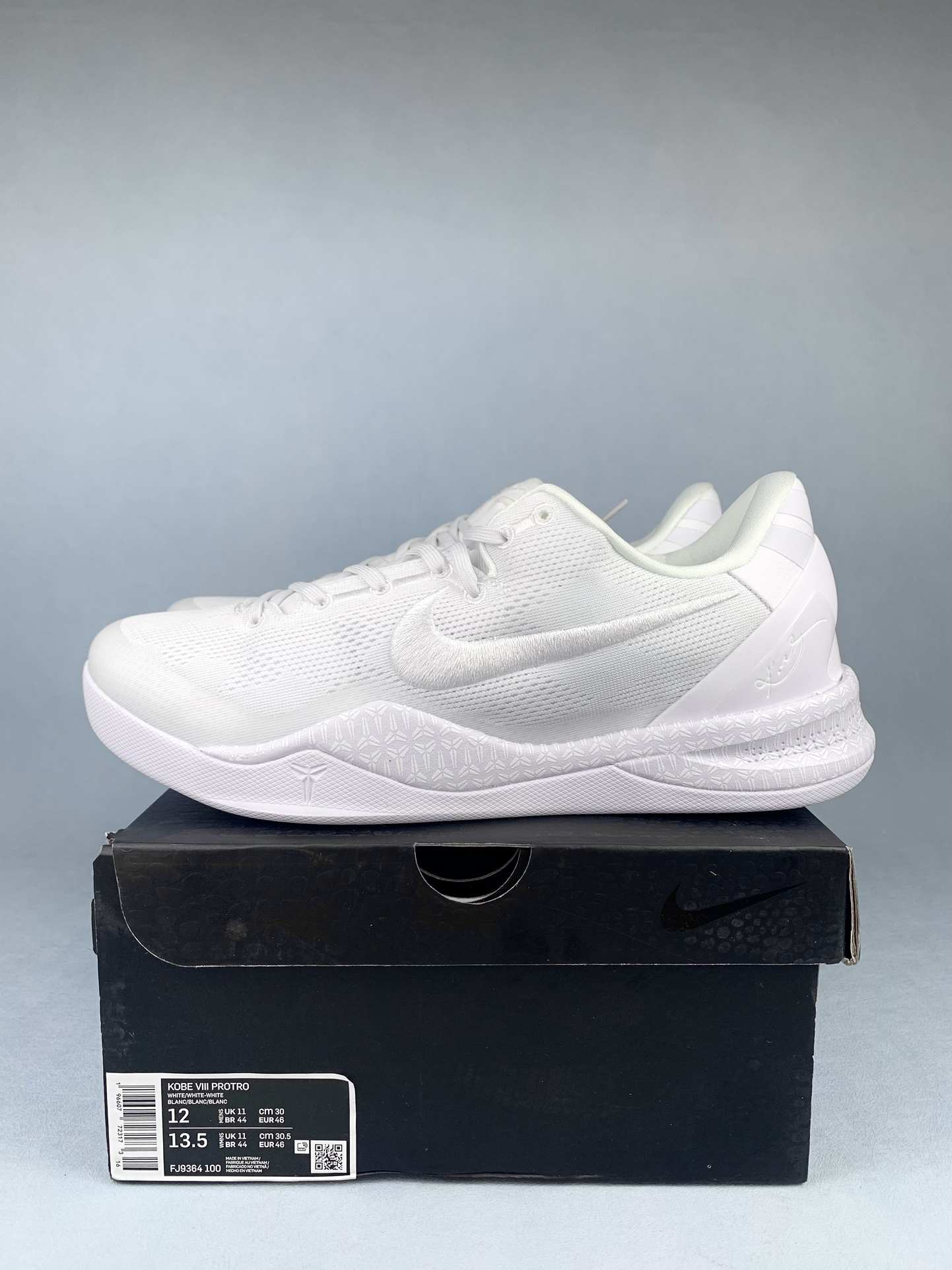 Kobe 8 Protro “Halo” Basketball Shoes