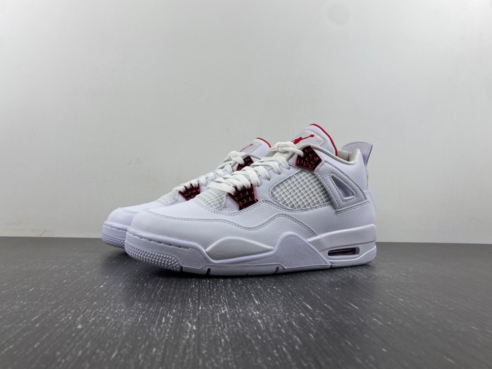 Jordan 4 Retro Metallic Red