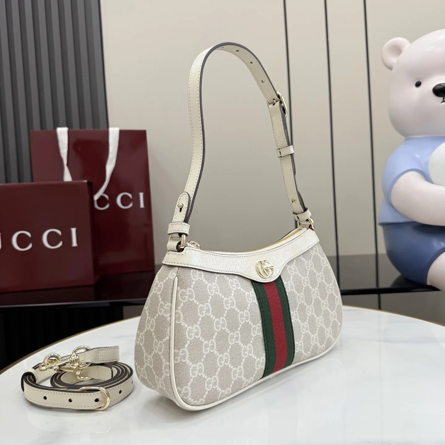 Gucci Ophidia White GG Supreme Canvas Shoulder Bag product photo from LabelPicks