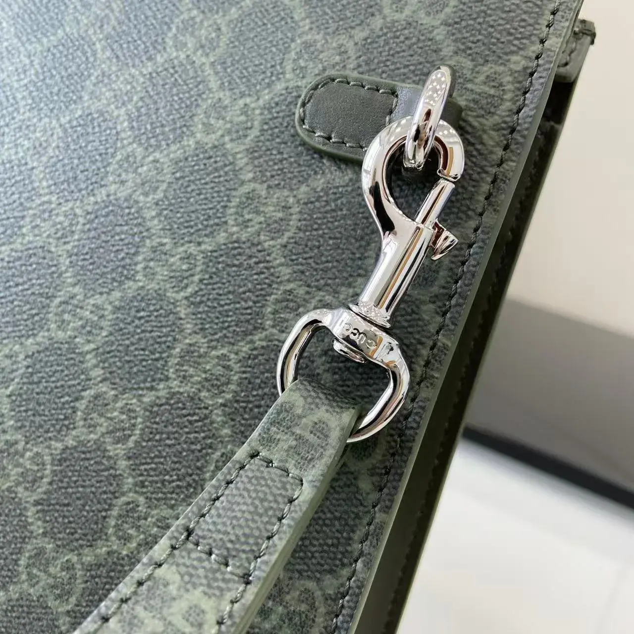 Gucci Compact Clutch product photo from LabelPicks