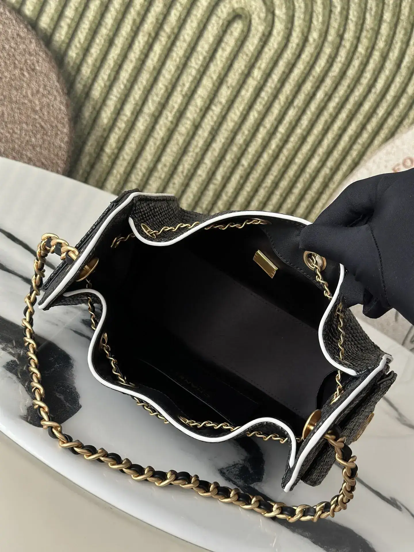 Chanel Straw Woven Hobo Bag product photo from LabelPicks