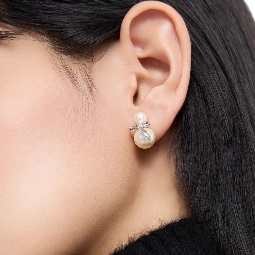 925 sterling silver bamboo-shaped shell bead earrings, a new Chinese-style, elegant, and artistic design for women, perfect for summer and featuring a natural, rustic aesthetic