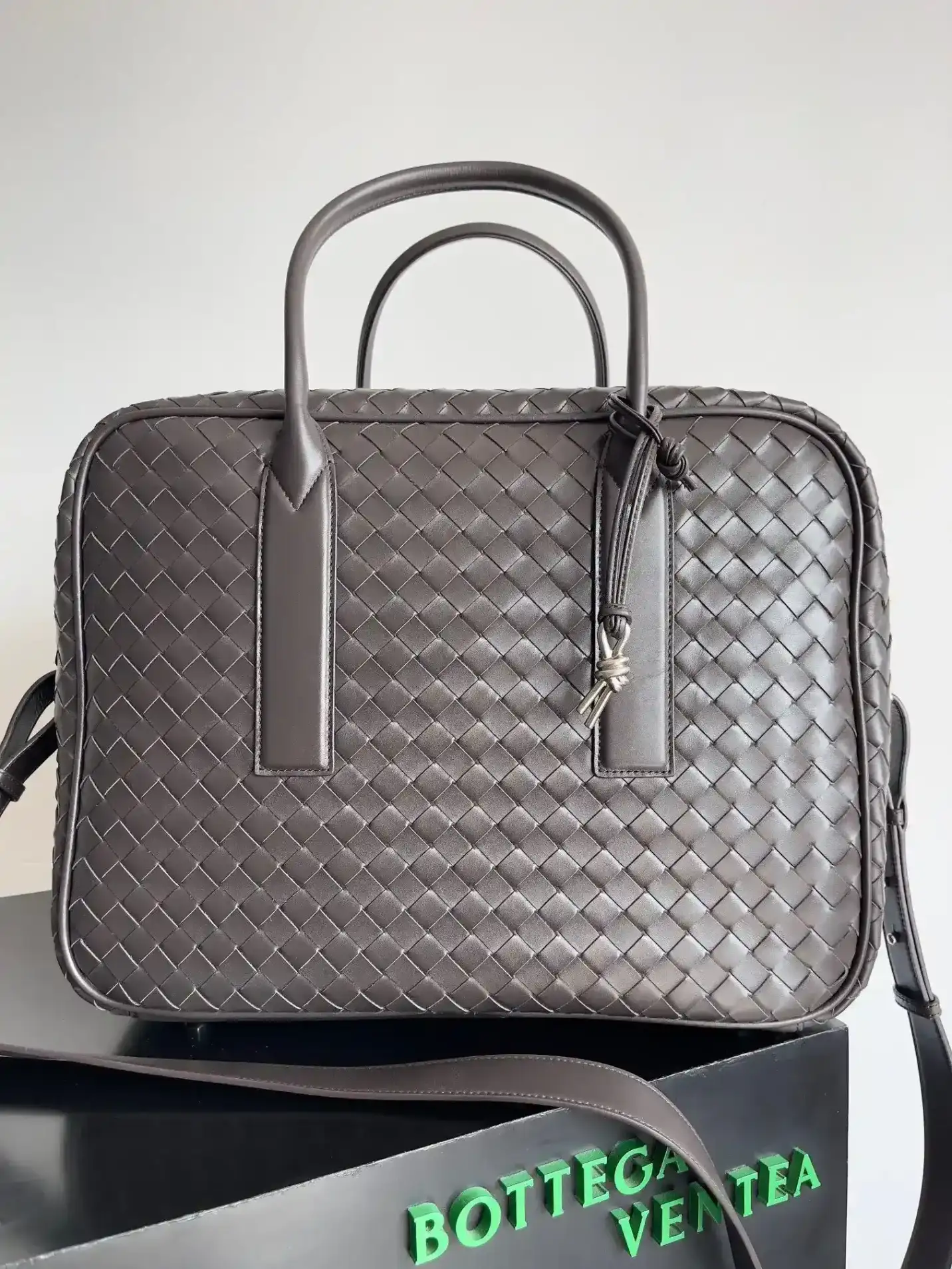 Bottega Veneta Intrecciato Woven Leather Top Handle Bag product photo from LabelPicks