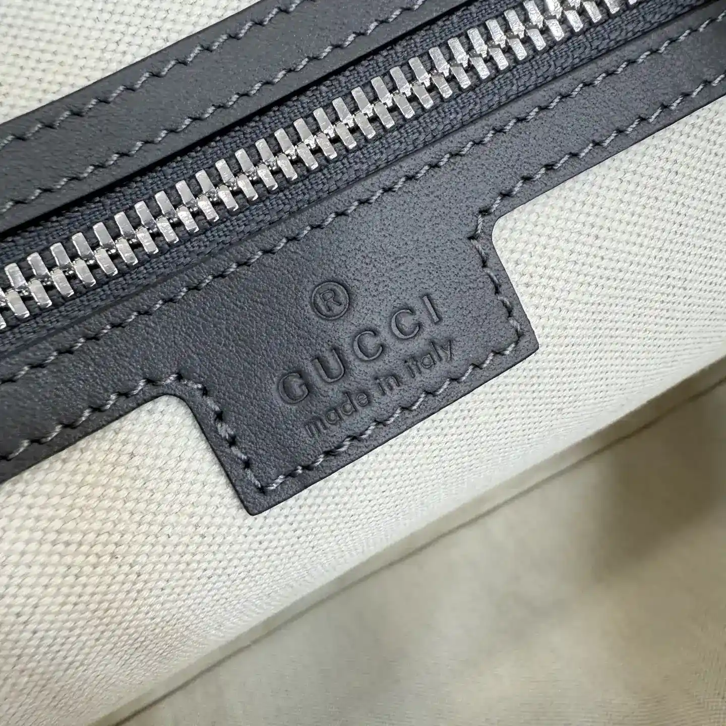 Gucci Grey Smooth Leather Tote Bag product photo from LabelPicks
