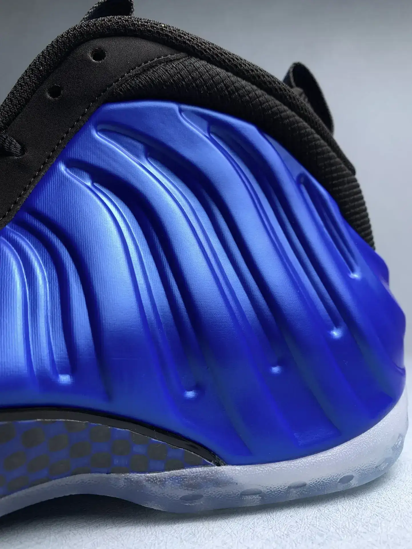 Nike Air Foamposite One 'Royal' Shoes product photo from LabelPicks