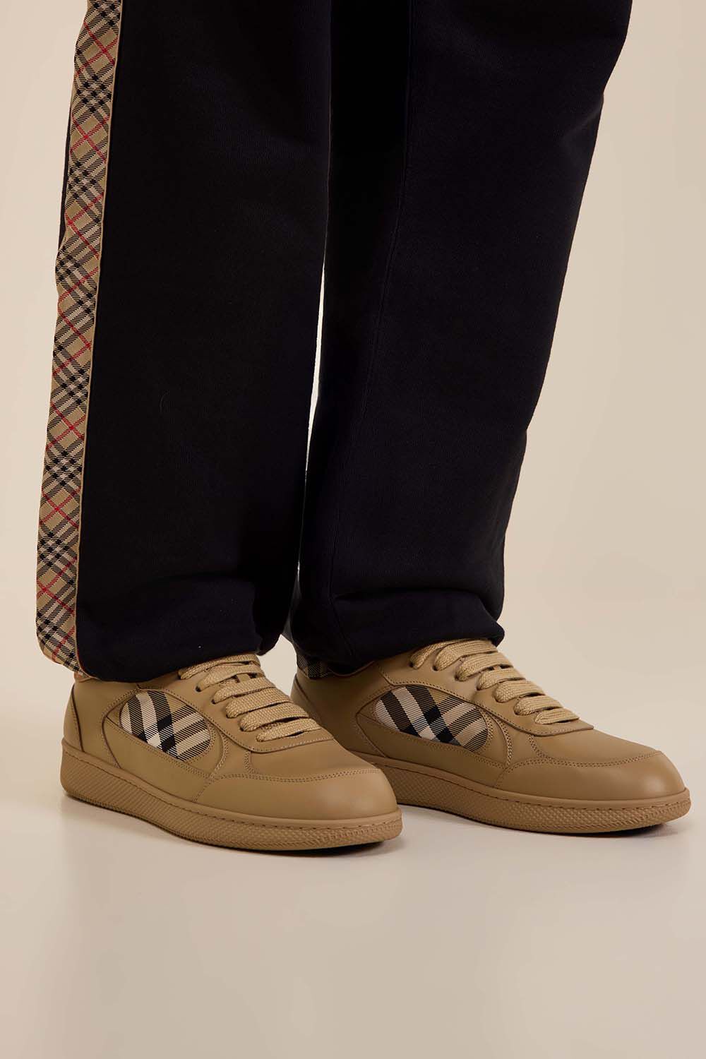BURBERRY נעלי סניקרס