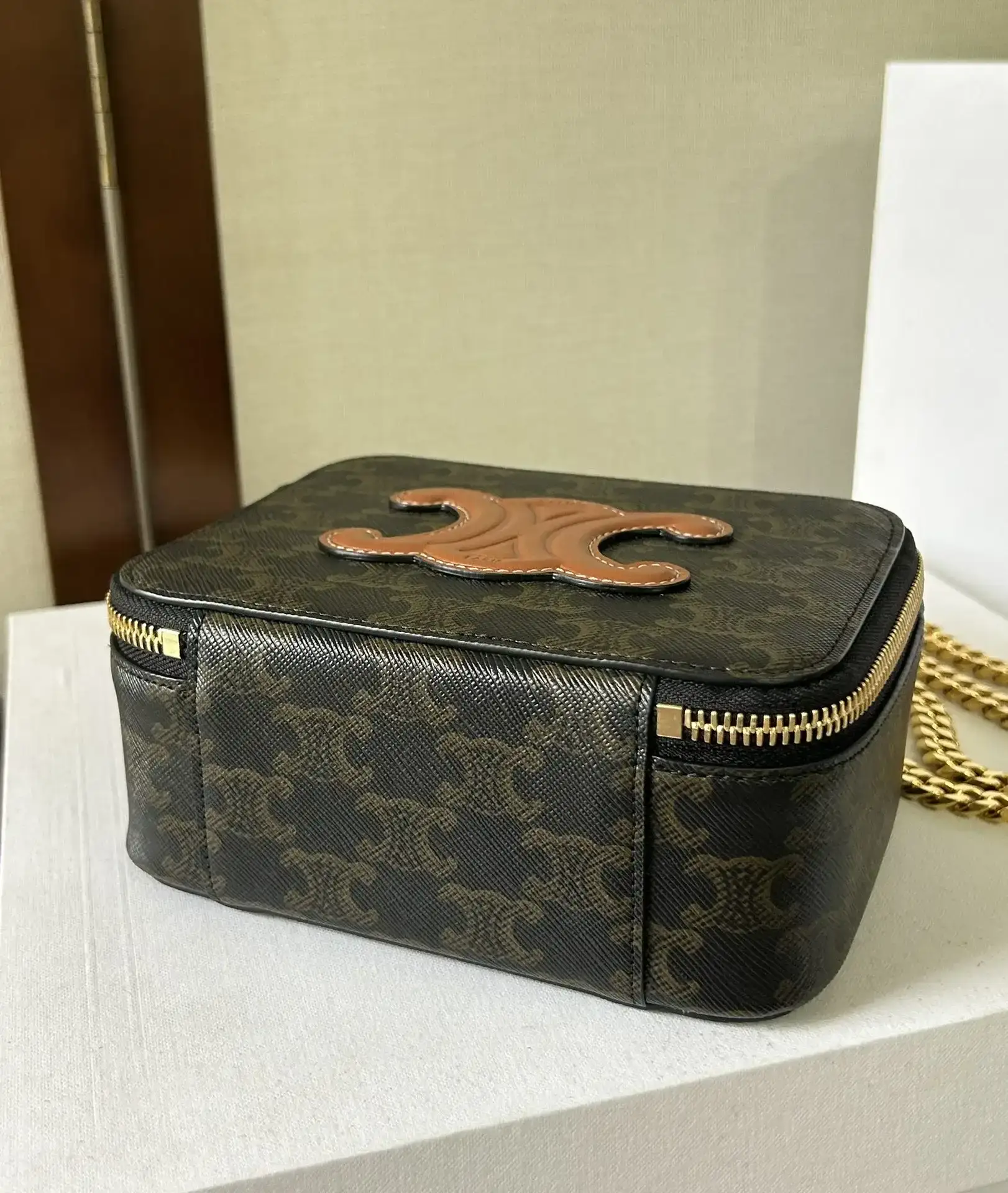 Celine Box Calfskin Crossbody Bag product photo from LabelPicks