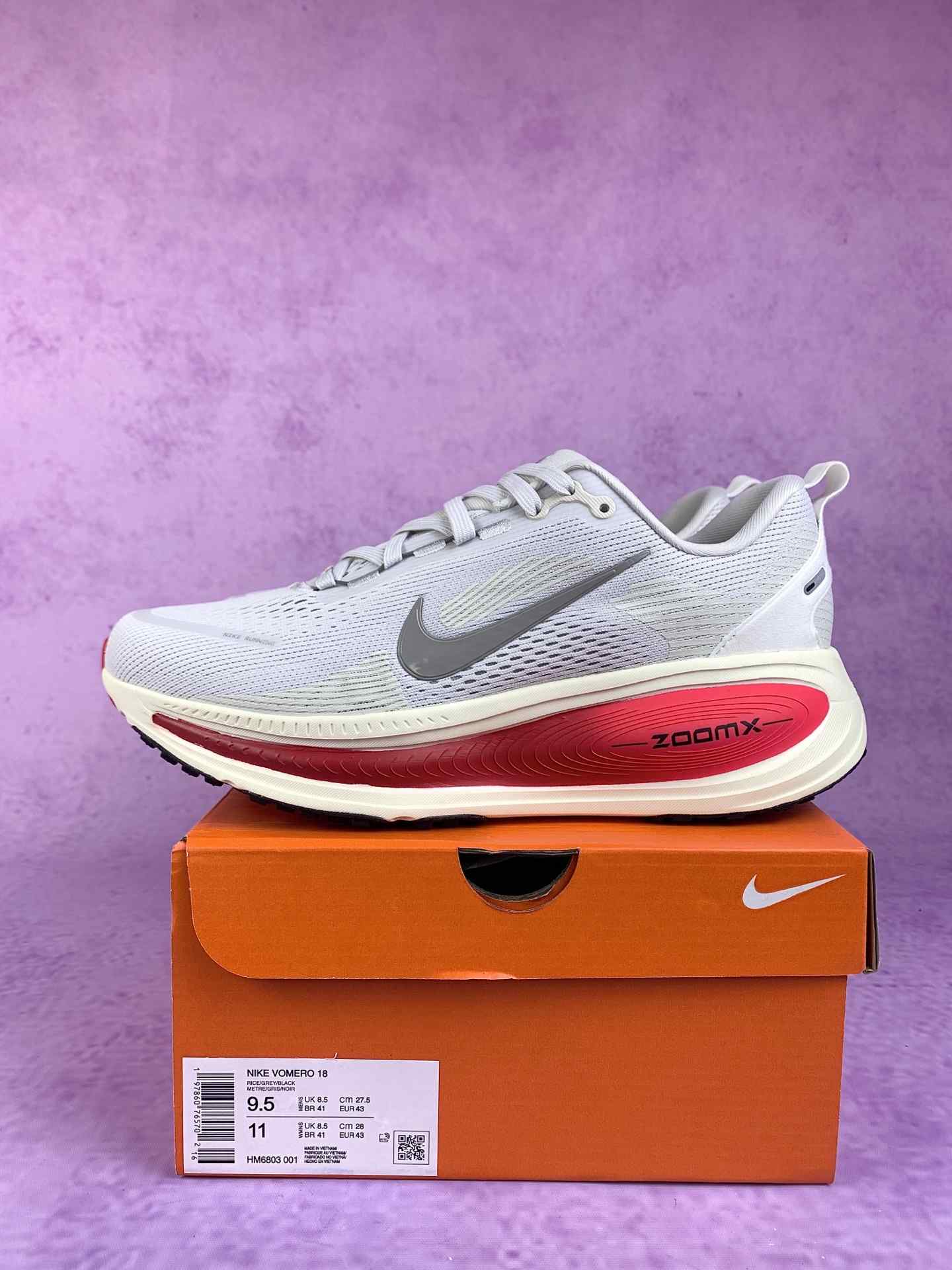 Nike Vomero 18 Shoes