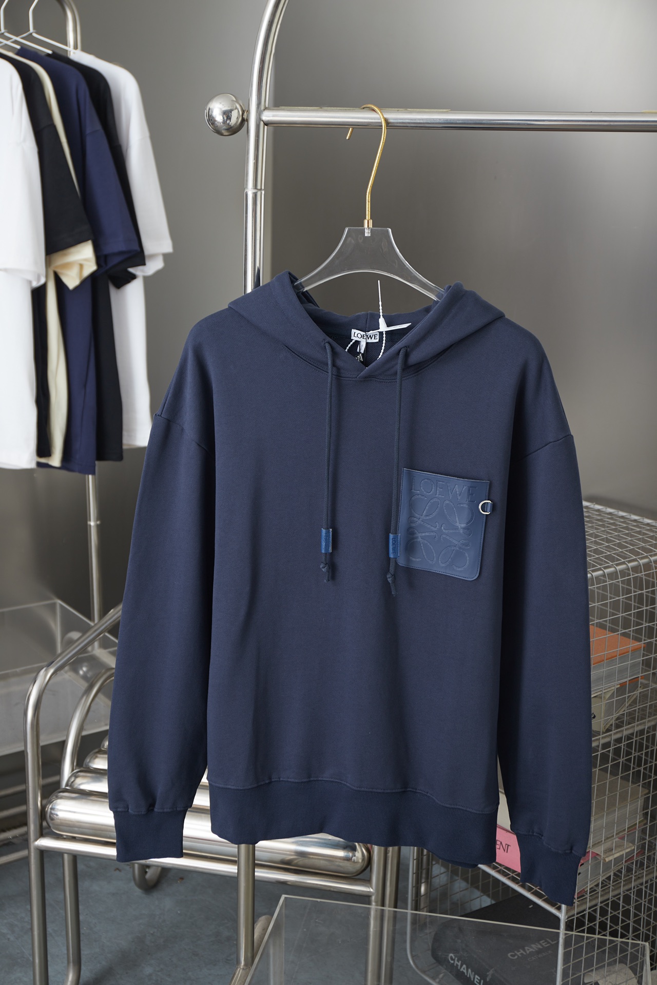 Calfskin Pockets Print Long Sleeve Hoodies