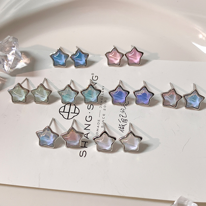 925 sterling silver star earrings for women, dreamy and fresh, ins-style pentagram silver needle earrings, compact and popular summer earrings