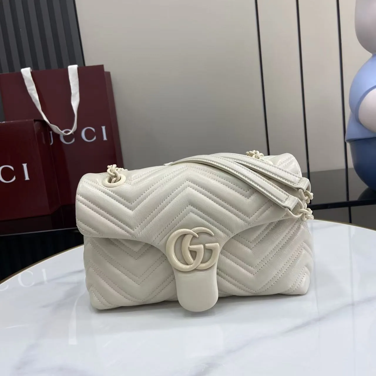 Gucci Marmont White GG Supreme Canvas Shoulder Bag product photo from LabelPicks