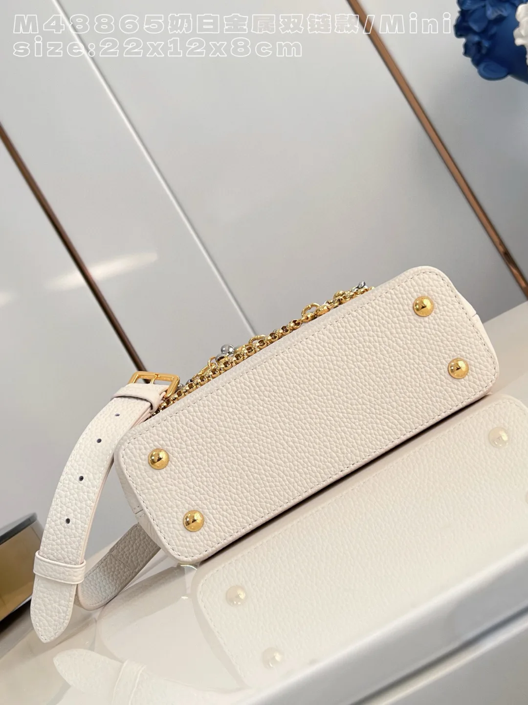 Louis Vuitton White Capucines Calfskin Crossbody Bag product photo from LabelPicks