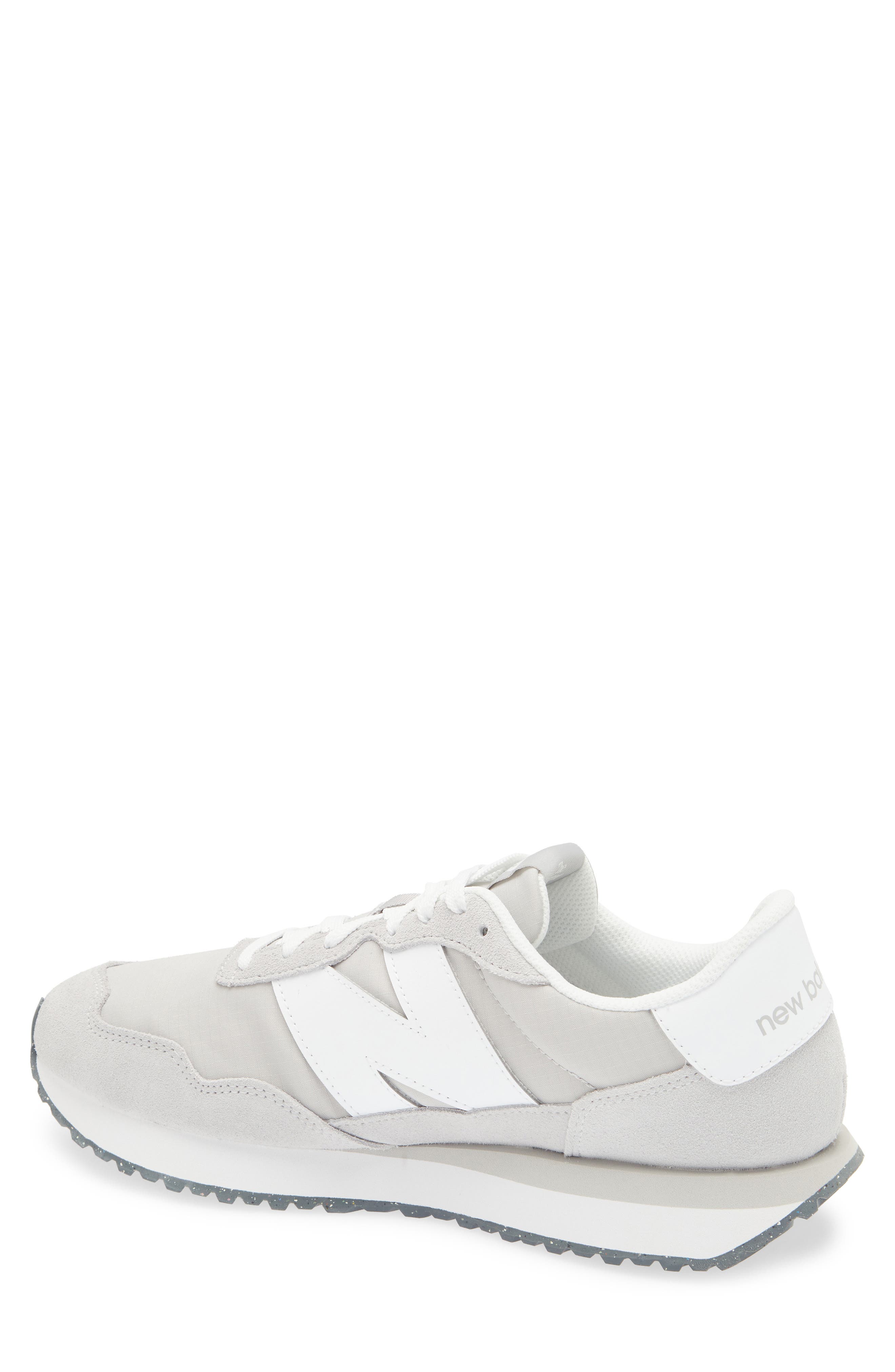 New Balance 237 Sneaker