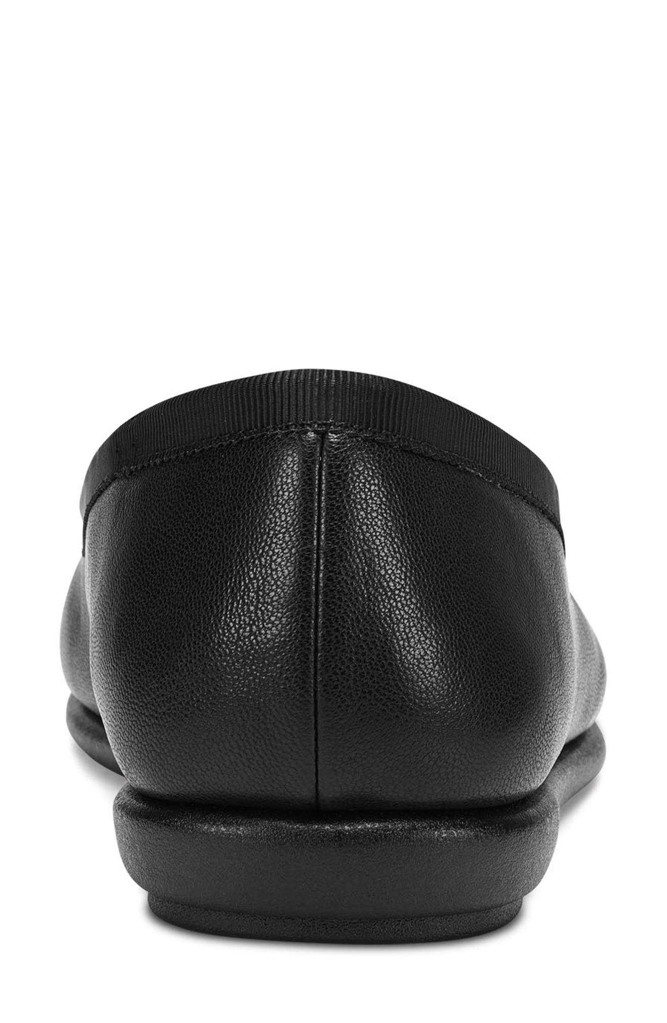 Aerosoles Homebet Bow Flat - Wide Width Available