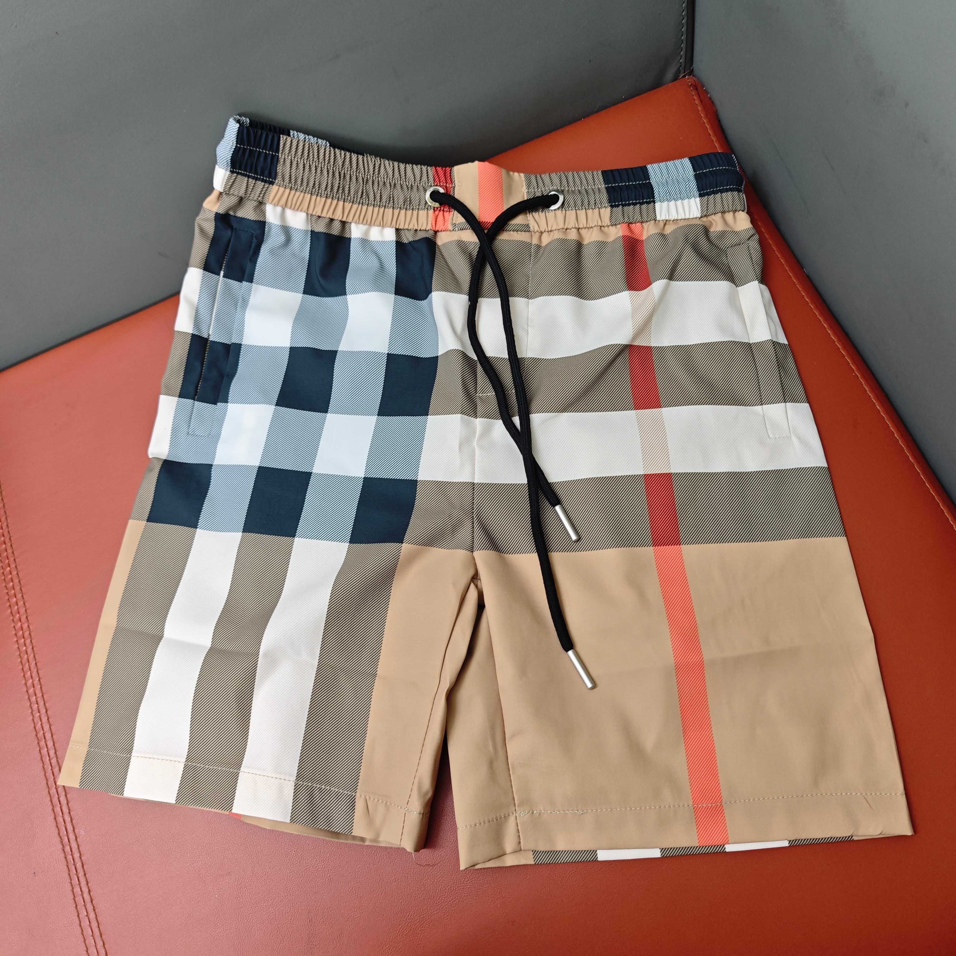 0414 New Casual Breathable Logo Grid Shorts