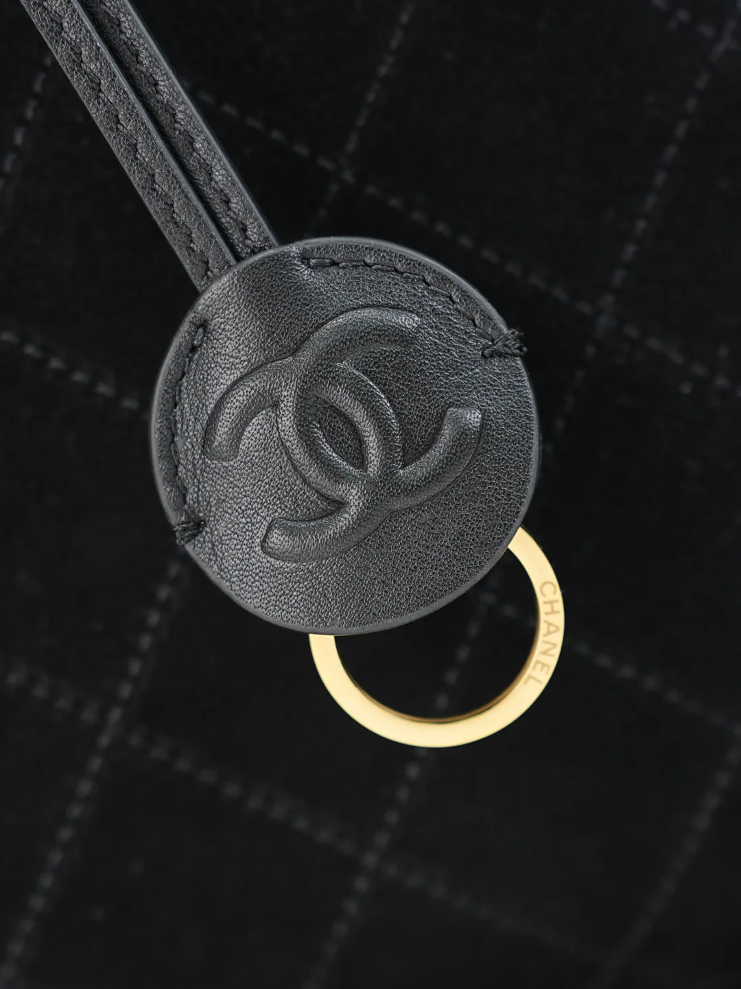Chanel Black Smooth Leather Top Handle Bag product photo from LabelPicks