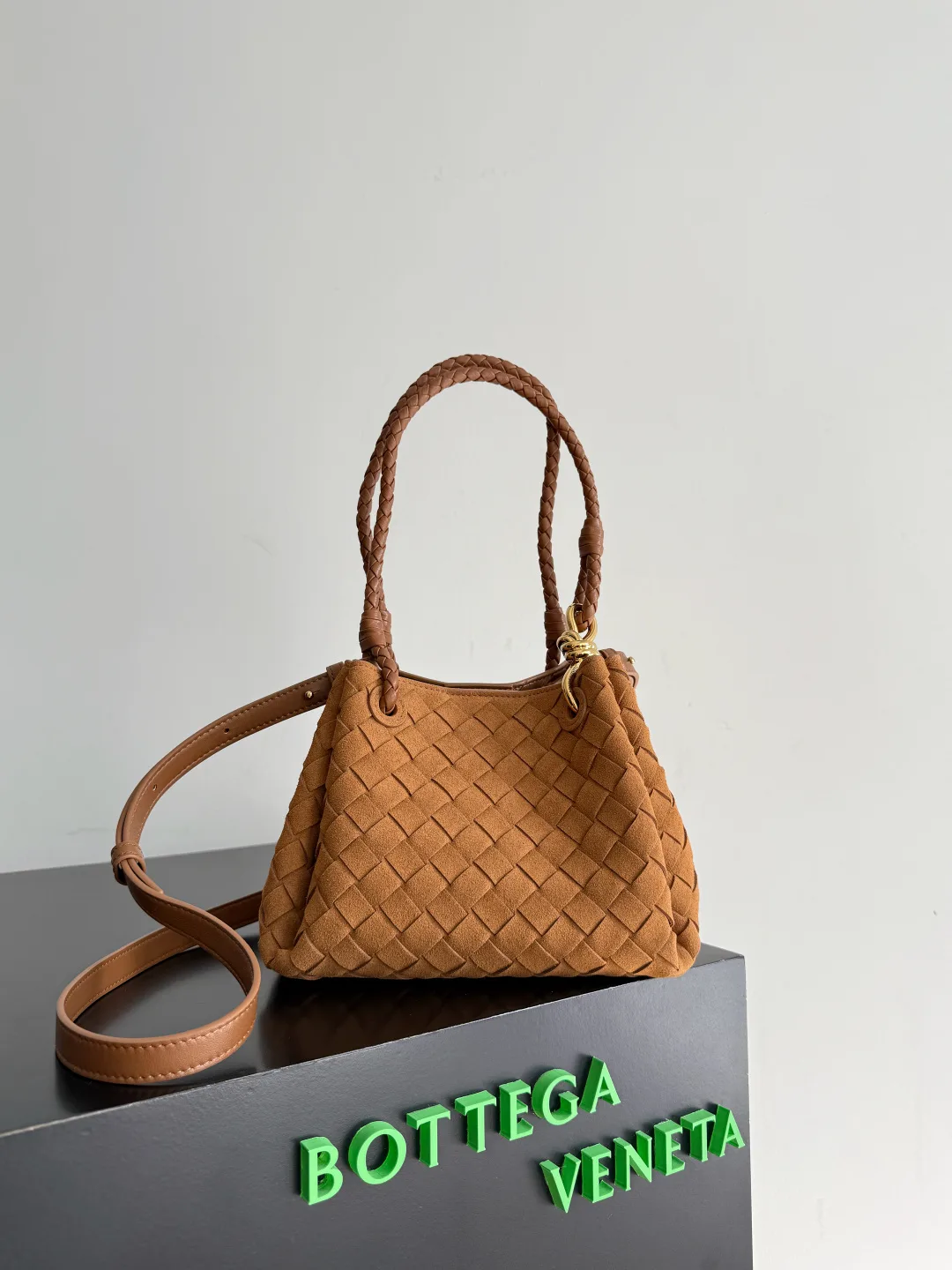 Bottega Veneta Pink Andiamo Top Handle Bag product photo from LabelPicks