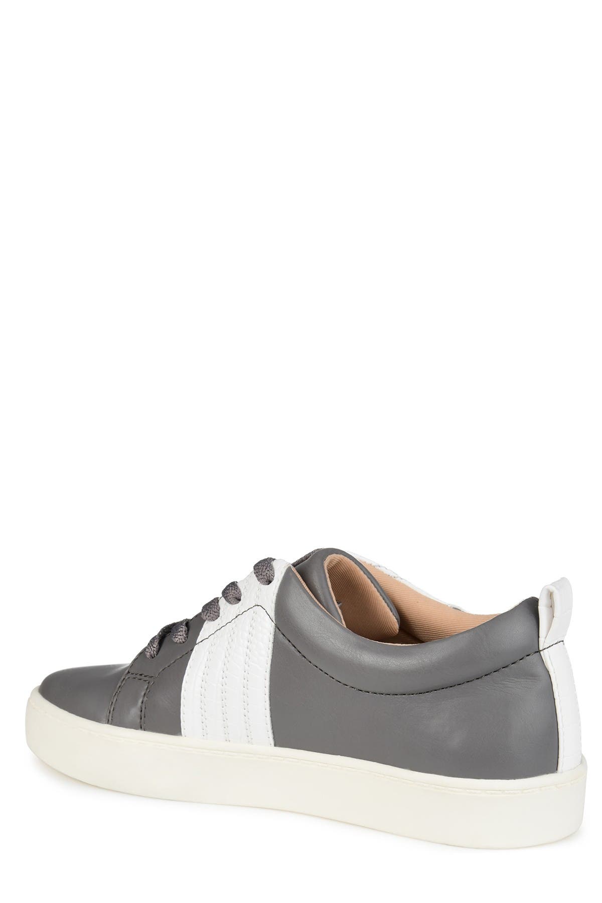 Journee Collection Raaye Sneaker