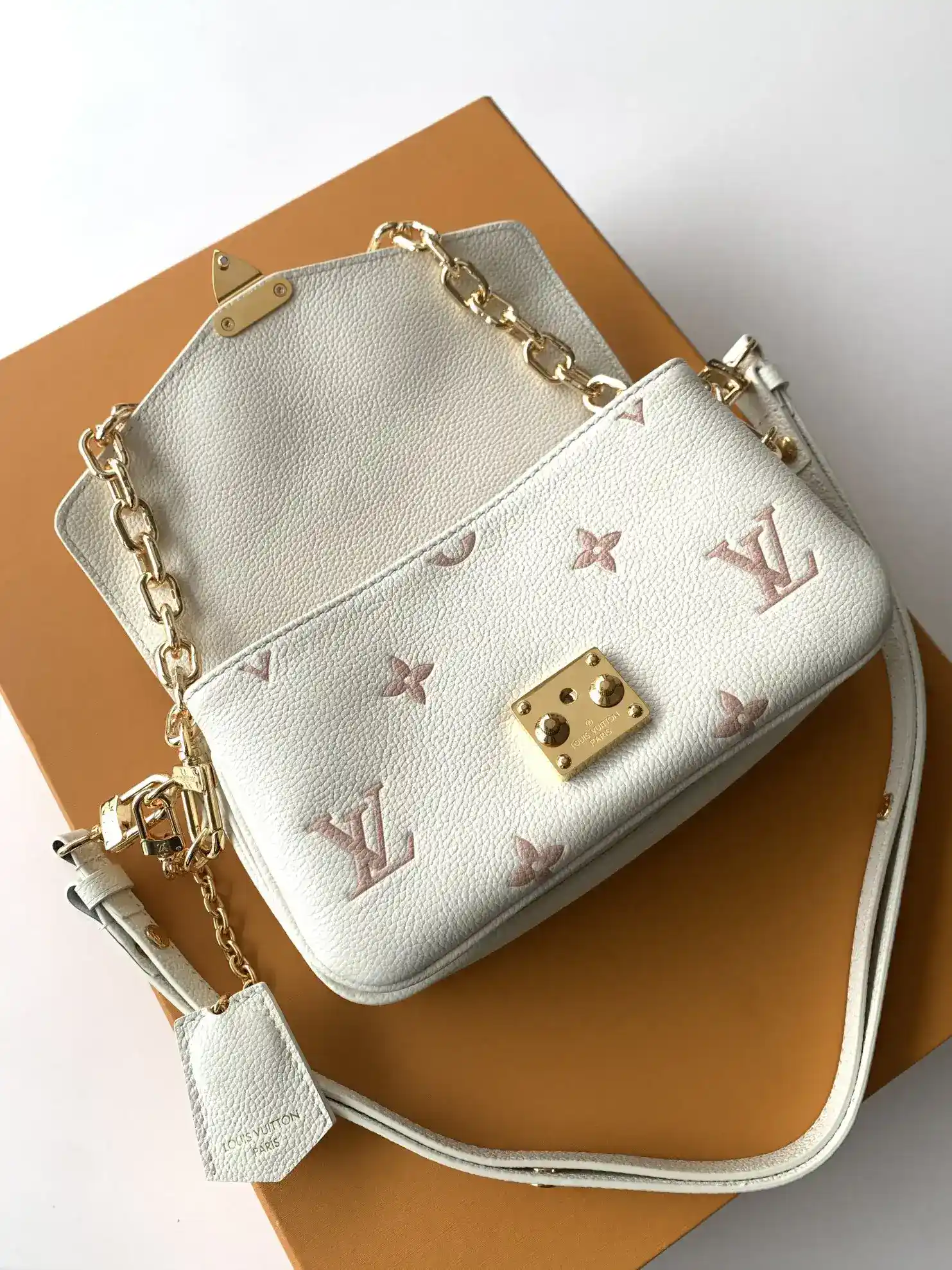 Louis Vuitton Black Pochette Calfskin Top Handle Bag product photo from LabelPicks