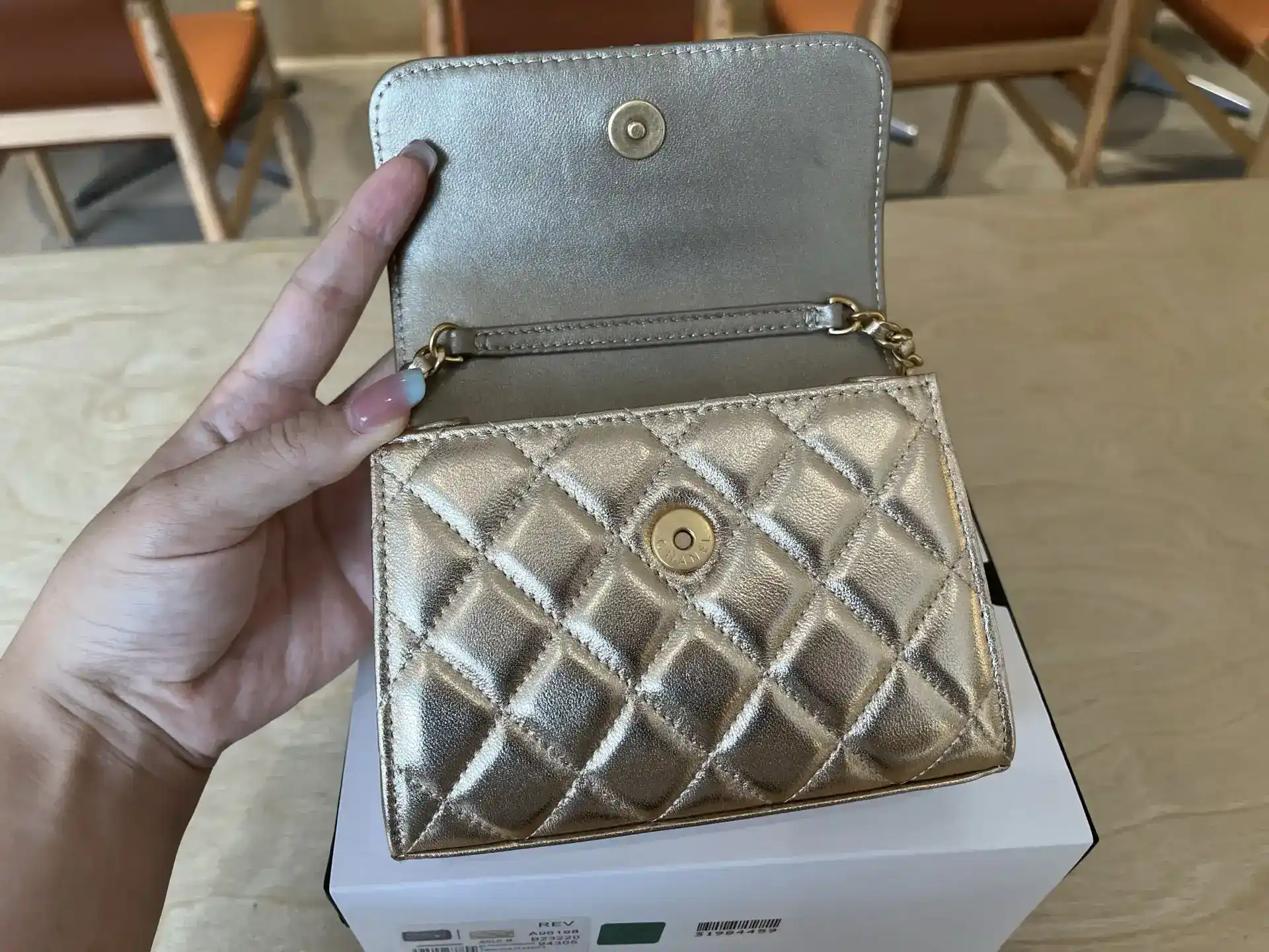 Chanel Lambskin Shoulder Bag product photo from LabelPicks
