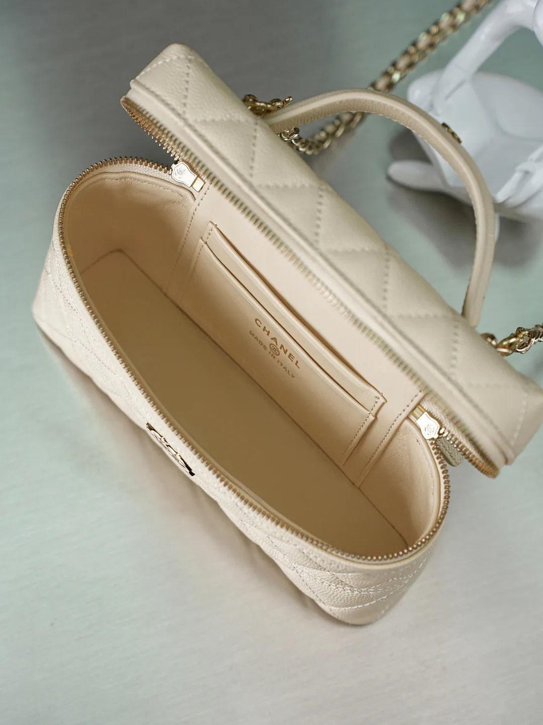 Chanel White Quilted Leather Top Handle Bag product photo from LabelPicks