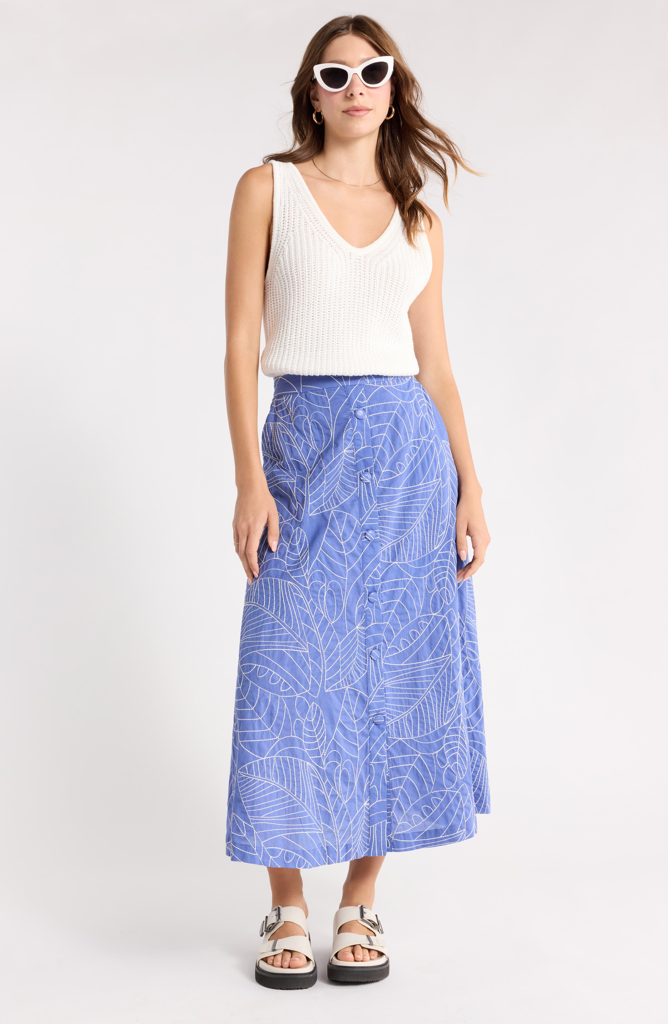 1901 V-Neck Sweater Tank