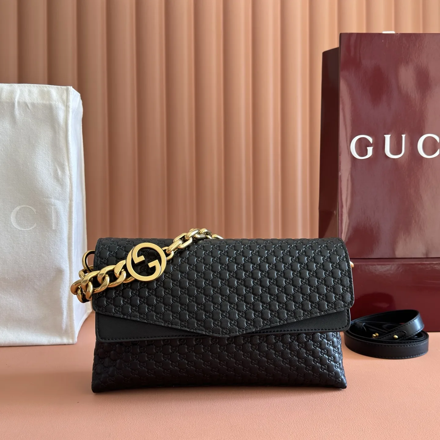 Gucci GG Supreme Canvas Shoulder Bag product photo from LabelPicks