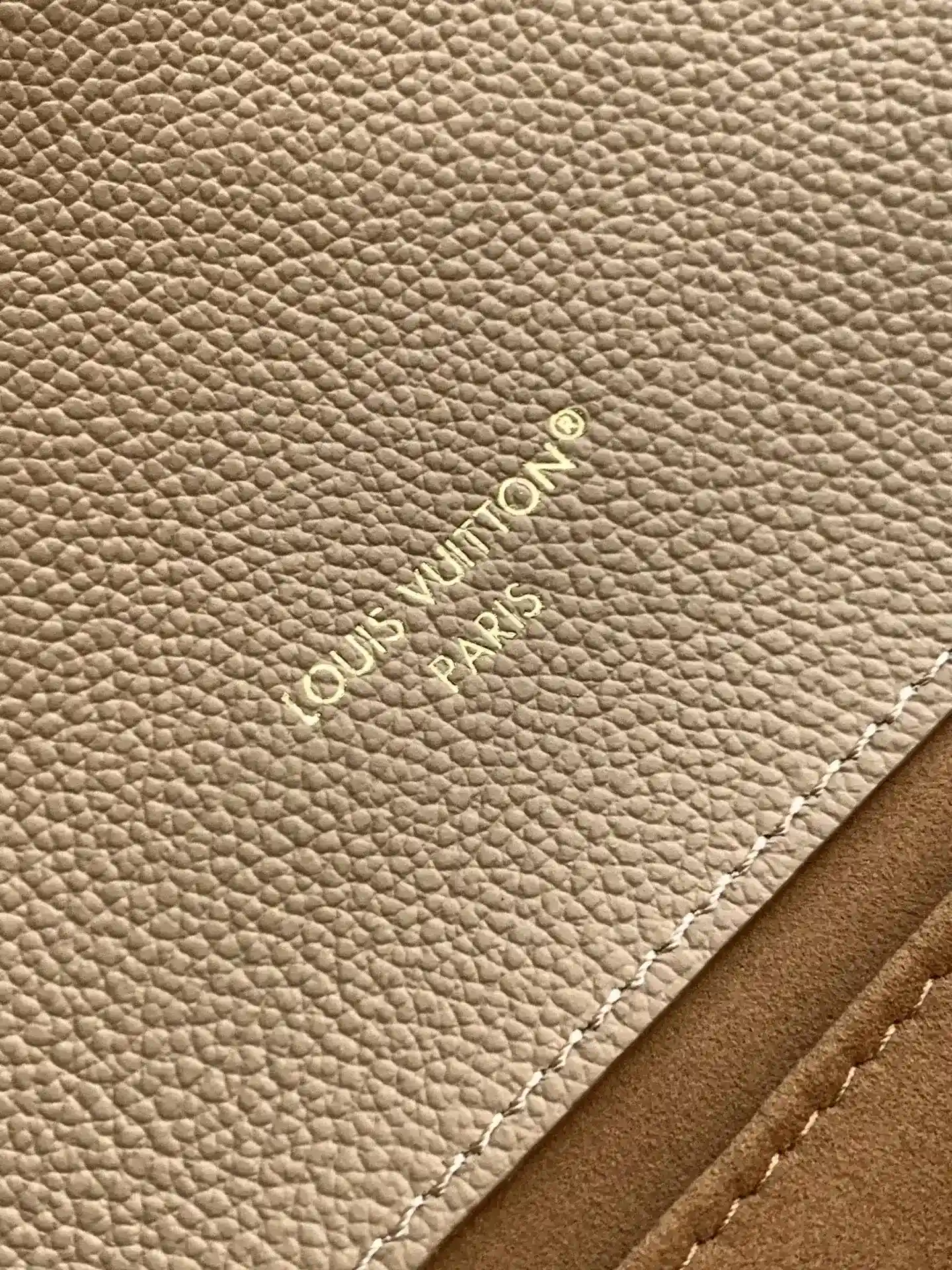 Louis Vuitton Black Pochette Calfskin Crossbody Bag product photo from LabelPicks