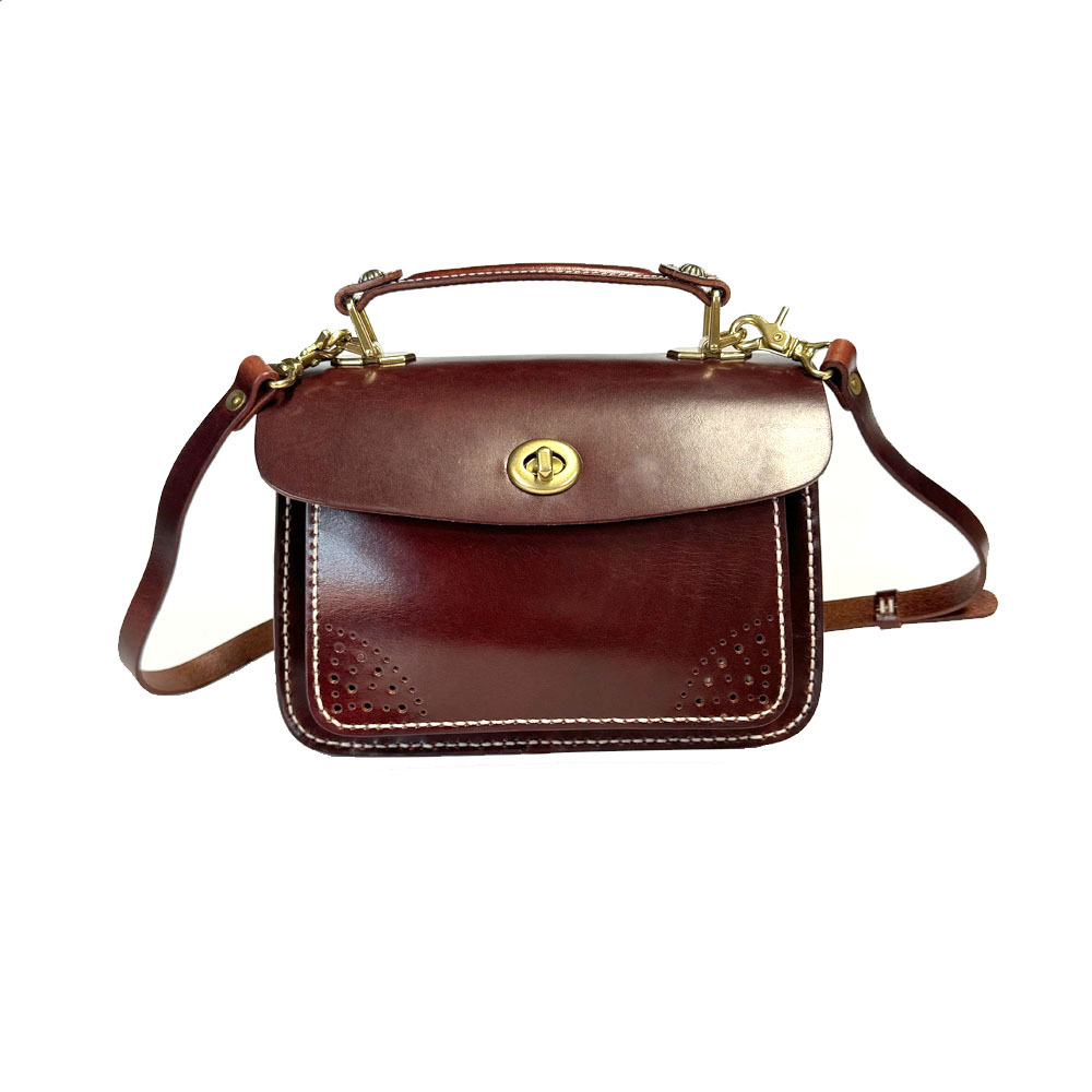 Tan Scalloped Edge Tote Purse