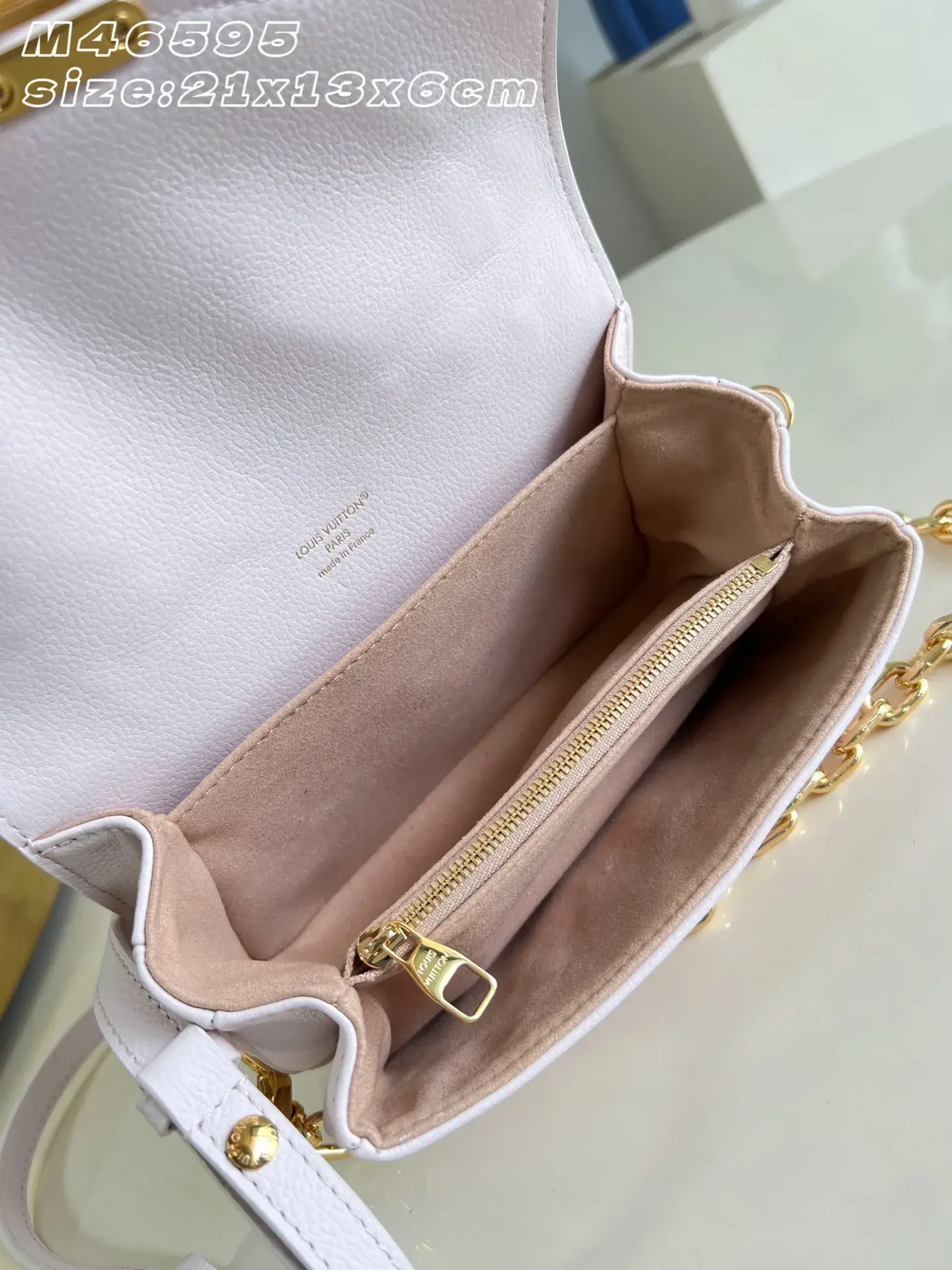 Louis Vuitton Pochette Pink Calfskin Shoulder Bag product photo from LabelPicks