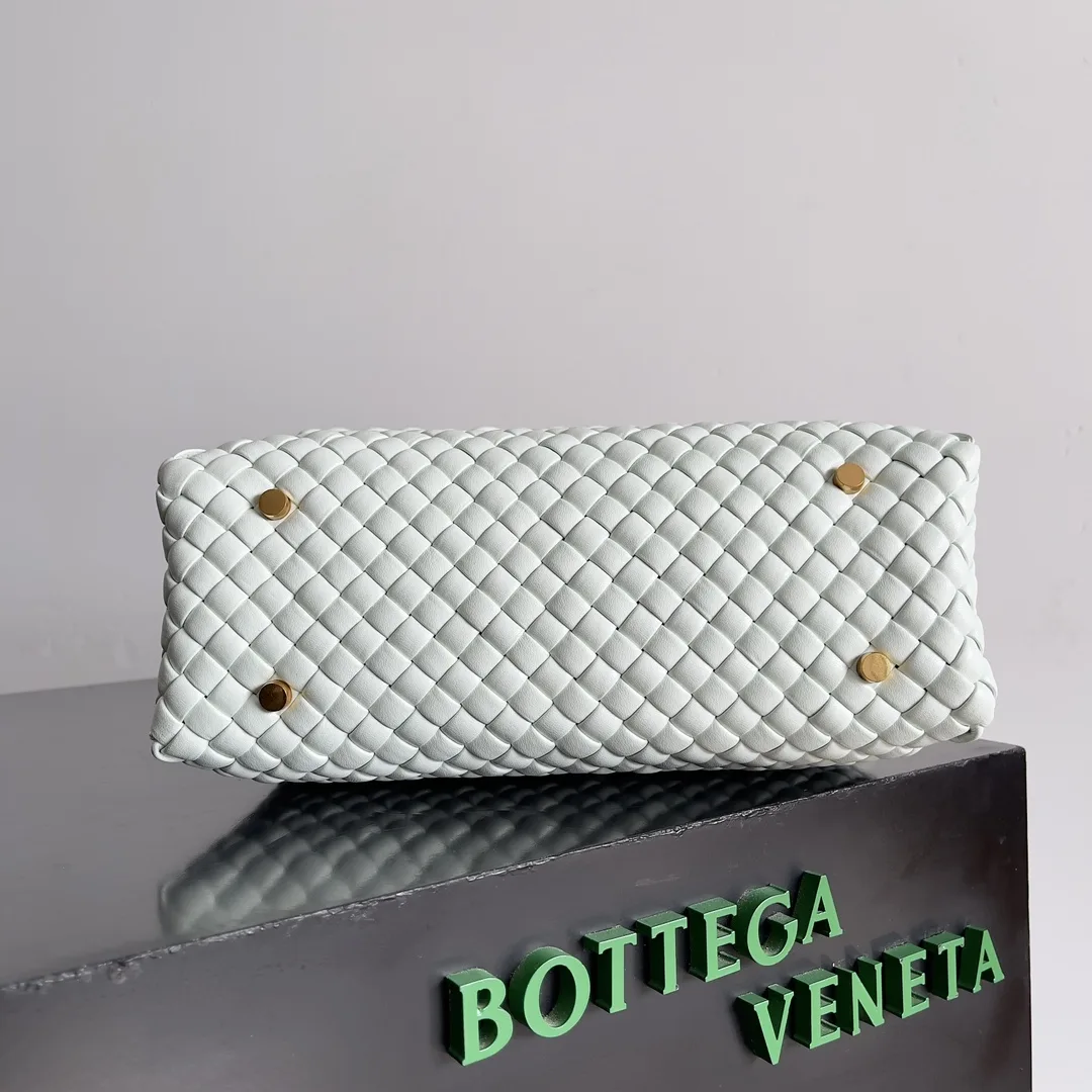Bottega Veneta Versatile Top Handle Bag product photo from LabelPicks