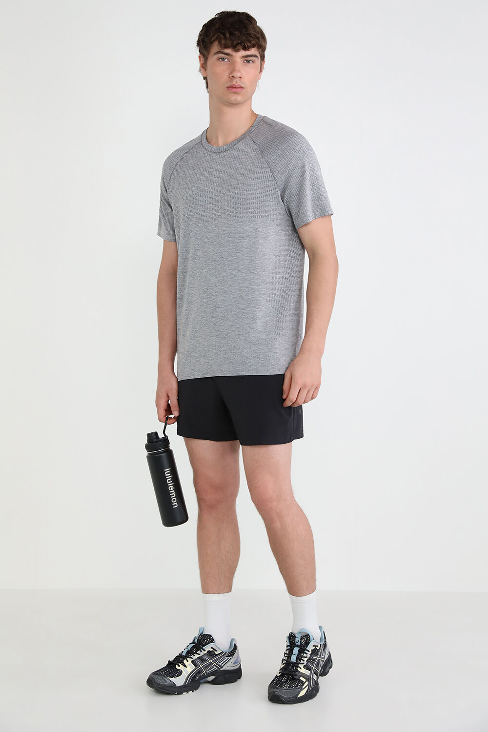 LULULEMON Pace Breaker Short 5