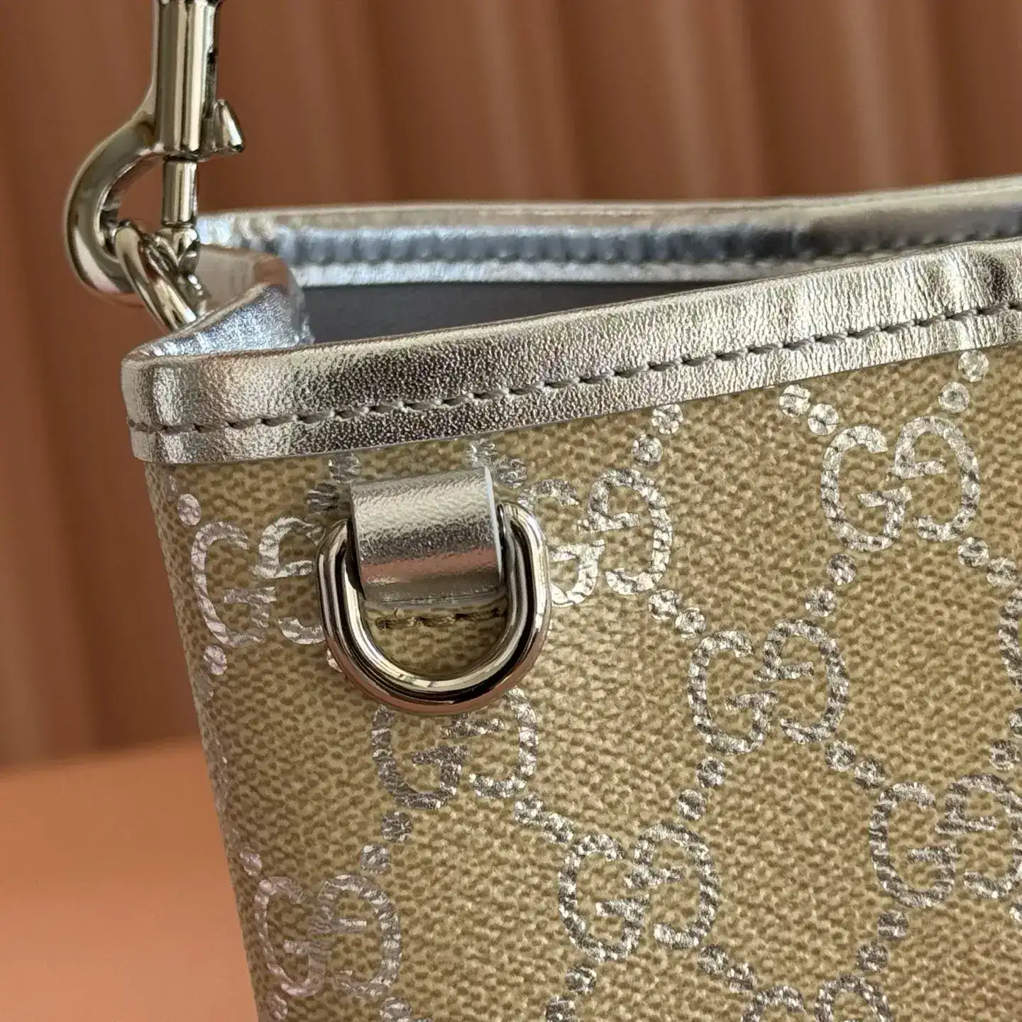 Gucci Compact Crossbody Bag product photo from LabelPicks