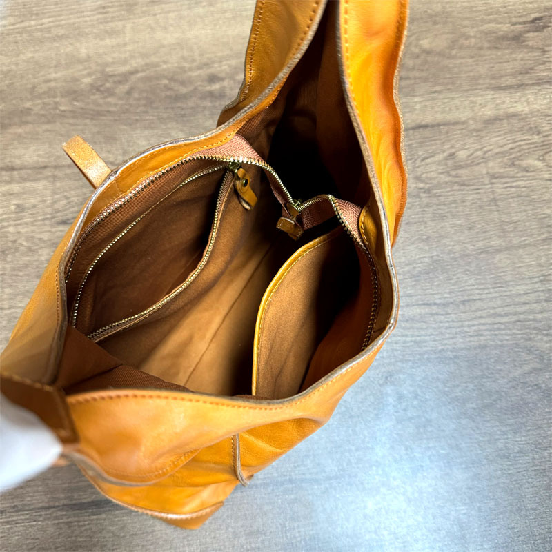 Women's Burnt Orange Hobo Tote