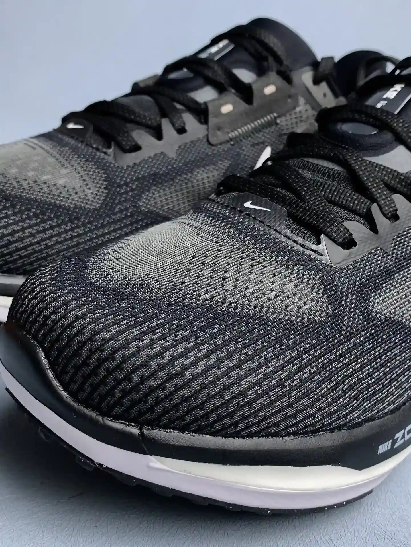 Nike Vomero 17 - Black/Anthracite/White product photo from LabelPicks