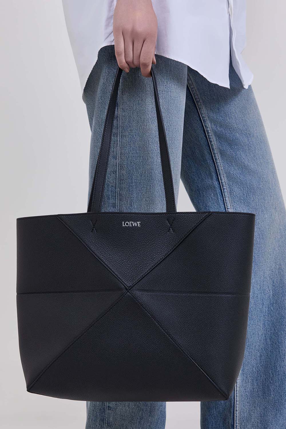 LOEWE תיק כתף פאזל פולד מדיום