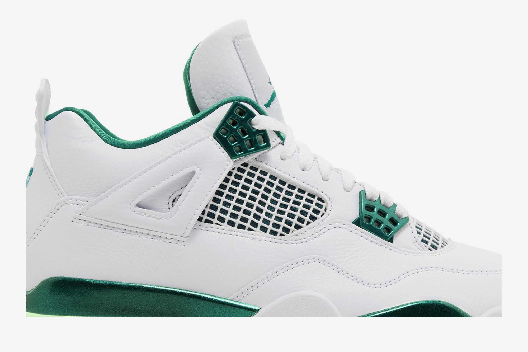 Air Jordan 4 Retro ‘Oxidized Green’ FQ8138-103