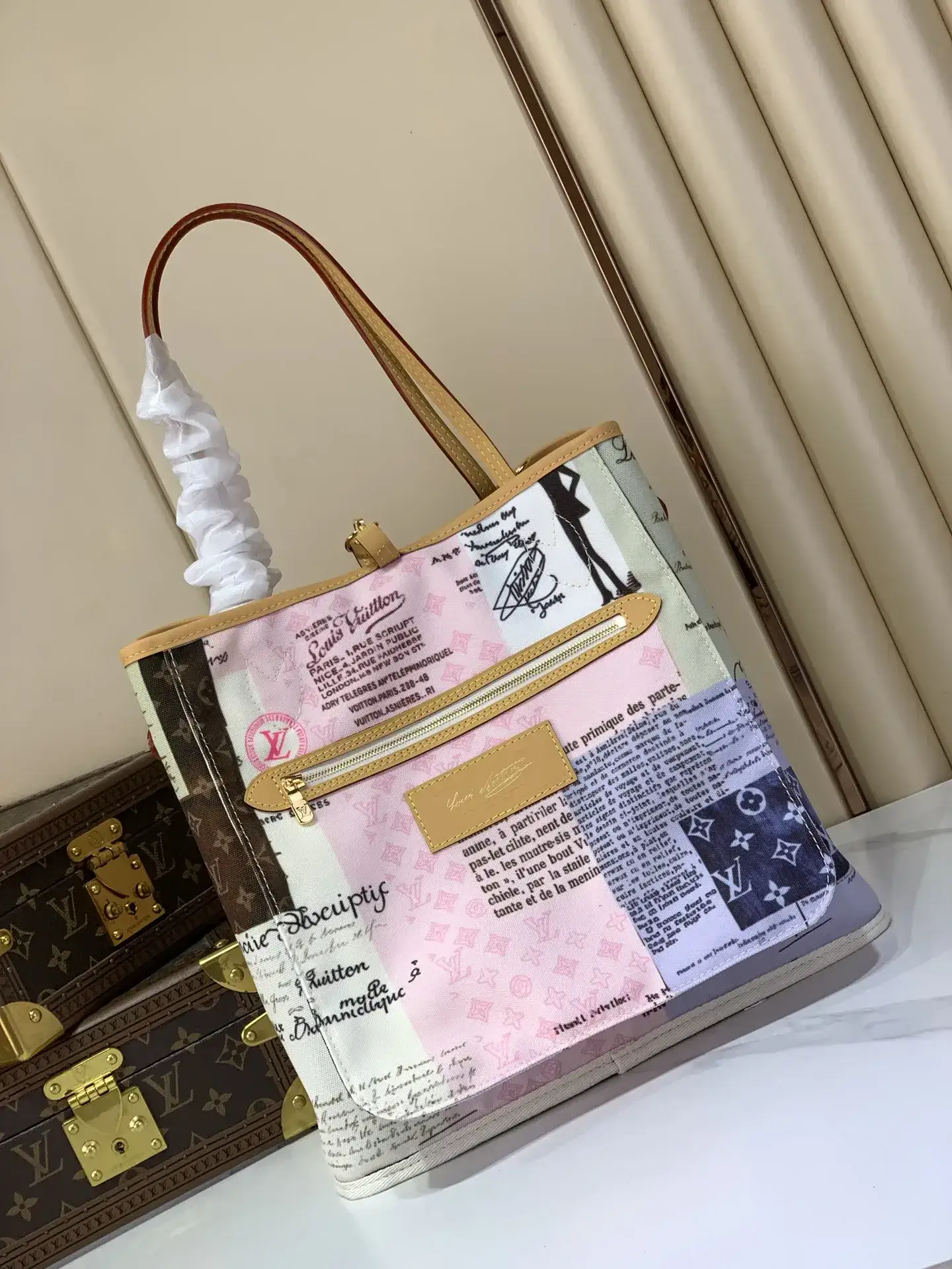 Louis Vuitton Neverfull Monogram Canvas Tote Bag product photo from LabelPicks