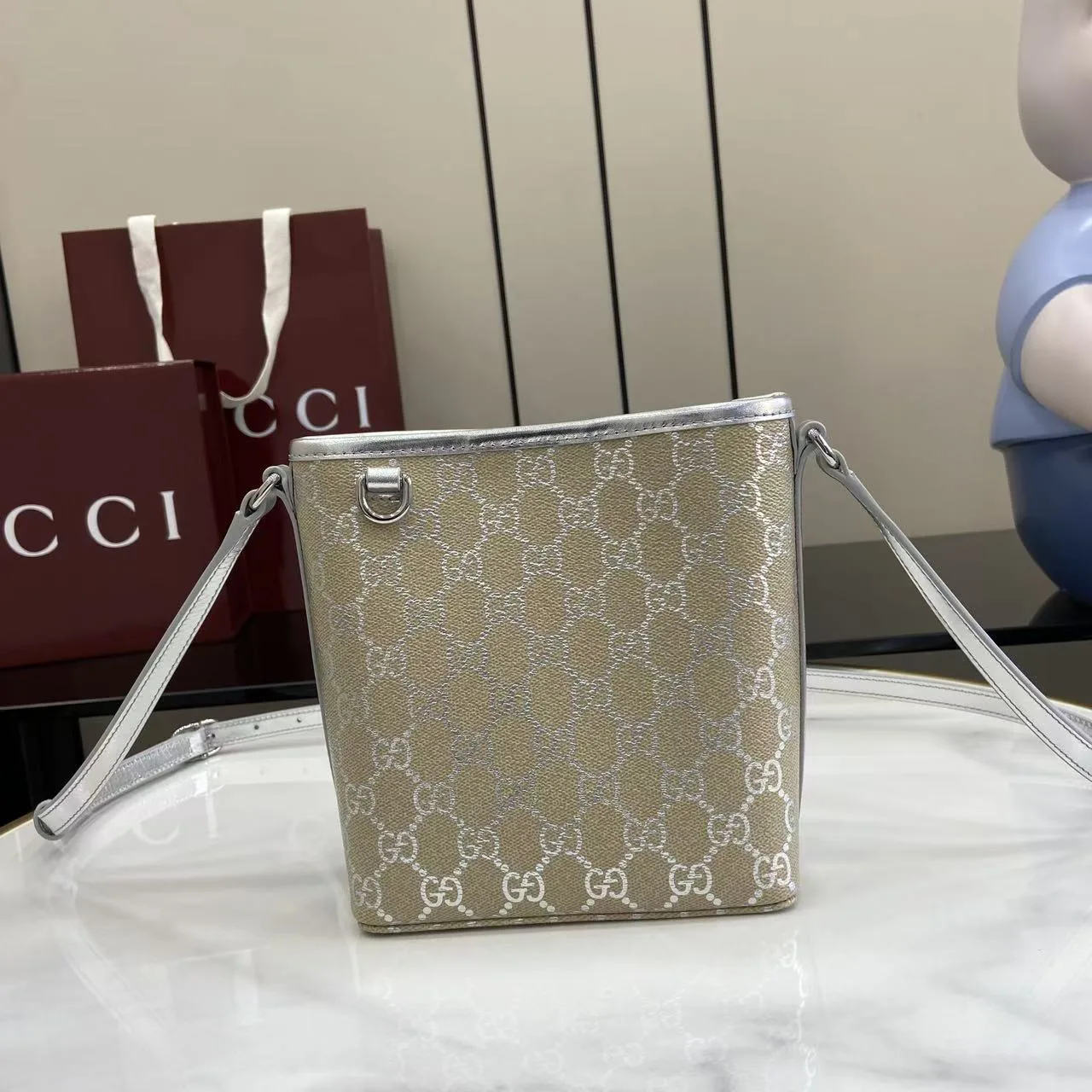 Gucci Soft-Structured Bucket Bag product photo from LabelPicks